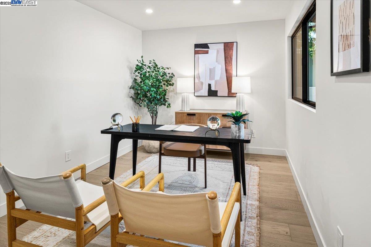 Detail Gallery Image 28 of 59 For 2162 Orin Ln, Pleasant Hill,  CA 94523 - 5 Beds | 3/1 Baths