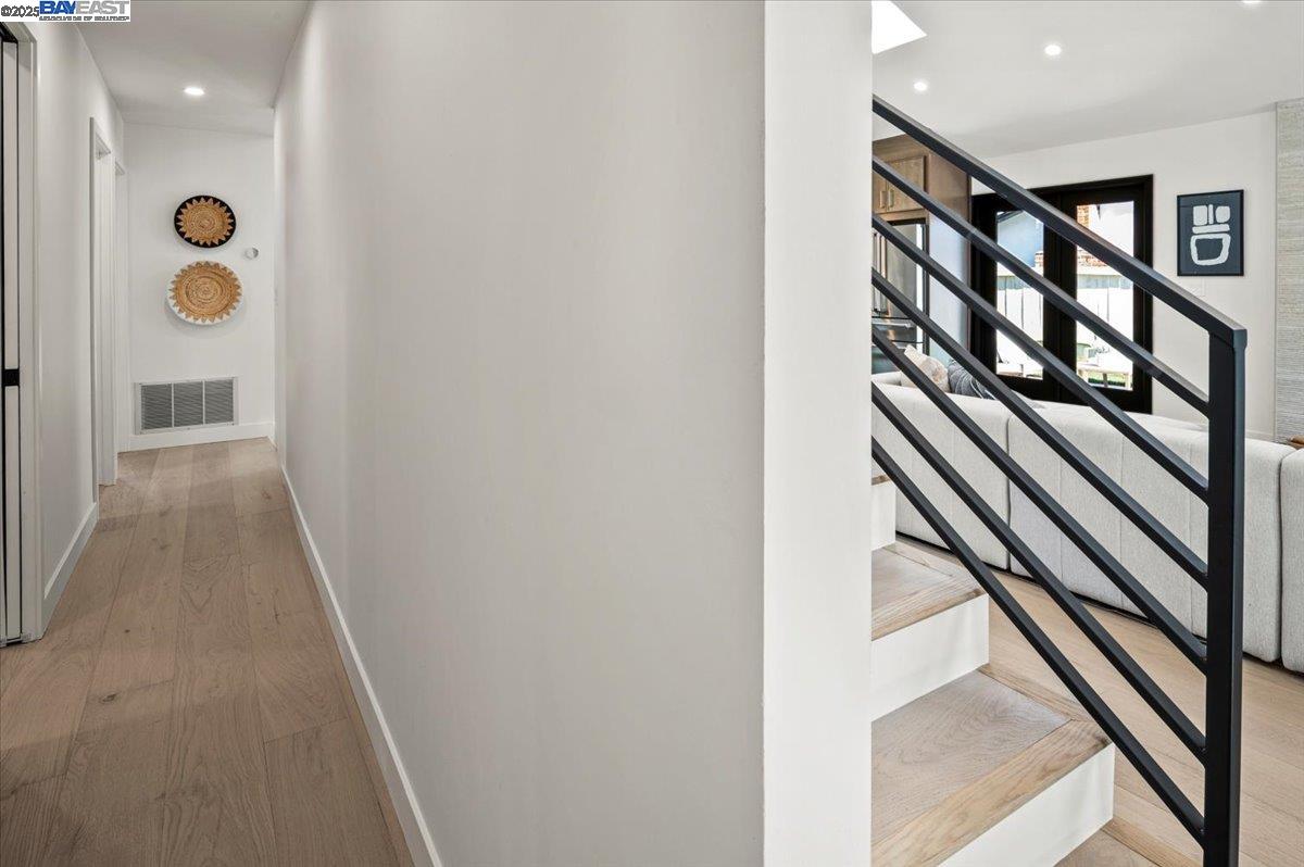 Detail Gallery Image 31 of 59 For 2162 Orin Ln, Pleasant Hill,  CA 94523 - 5 Beds | 3/1 Baths