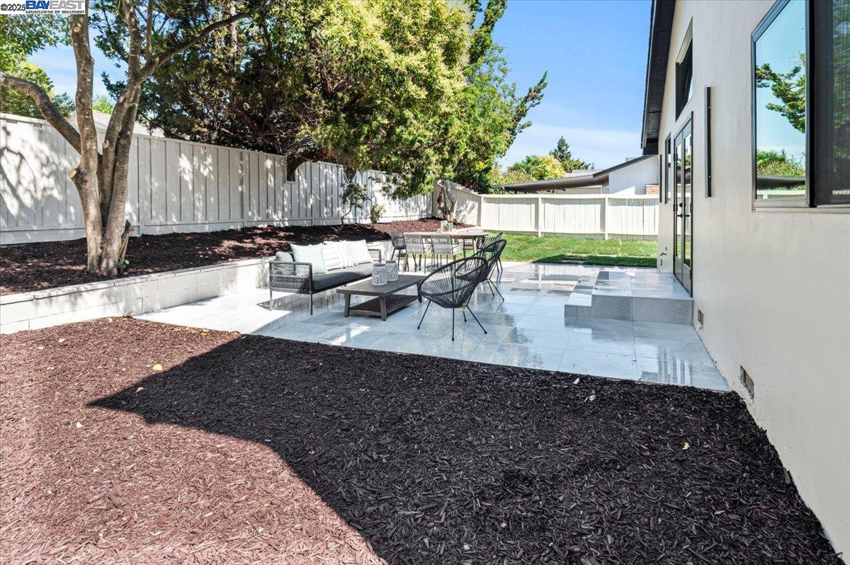 Detail Gallery Image 55 of 59 For 2162 Orin Ln, Pleasant Hill,  CA 94523 - 5 Beds | 3/1 Baths