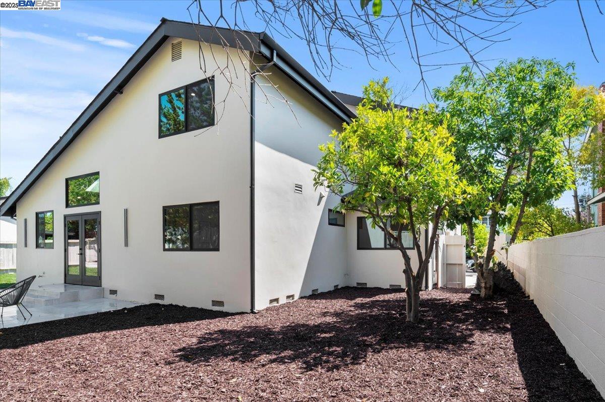 Detail Gallery Image 57 of 59 For 2162 Orin Ln, Pleasant Hill,  CA 94523 - 5 Beds | 3/1 Baths