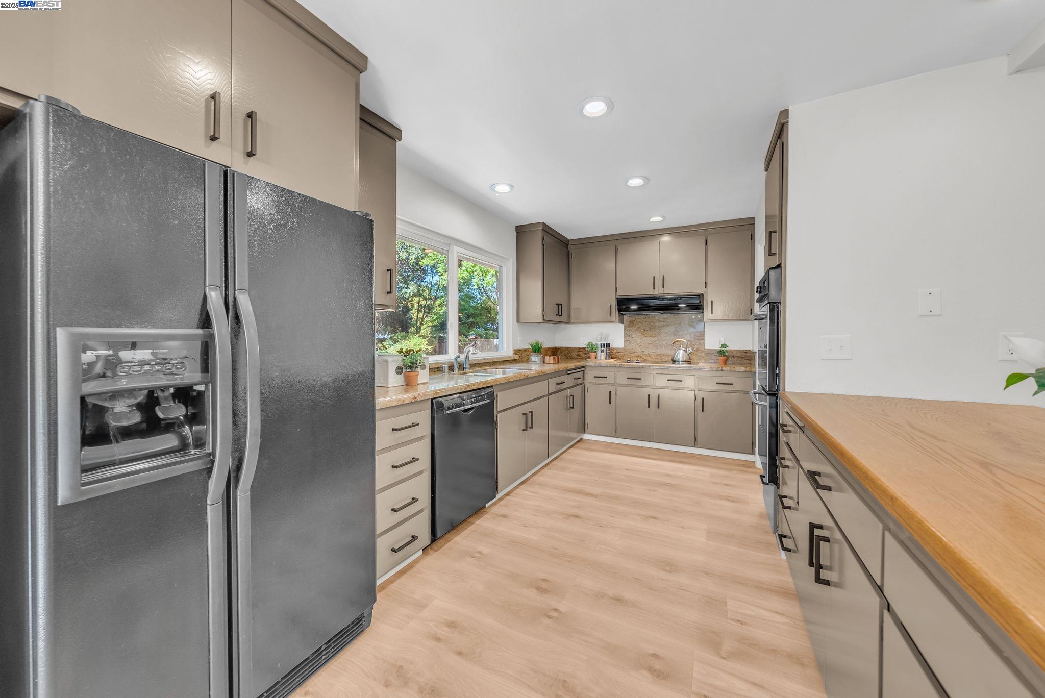 Detail Gallery Image 10 of 50 For 5 Ramona Rd, Danville,  CA 94526 - 3 Beds | 2 Baths