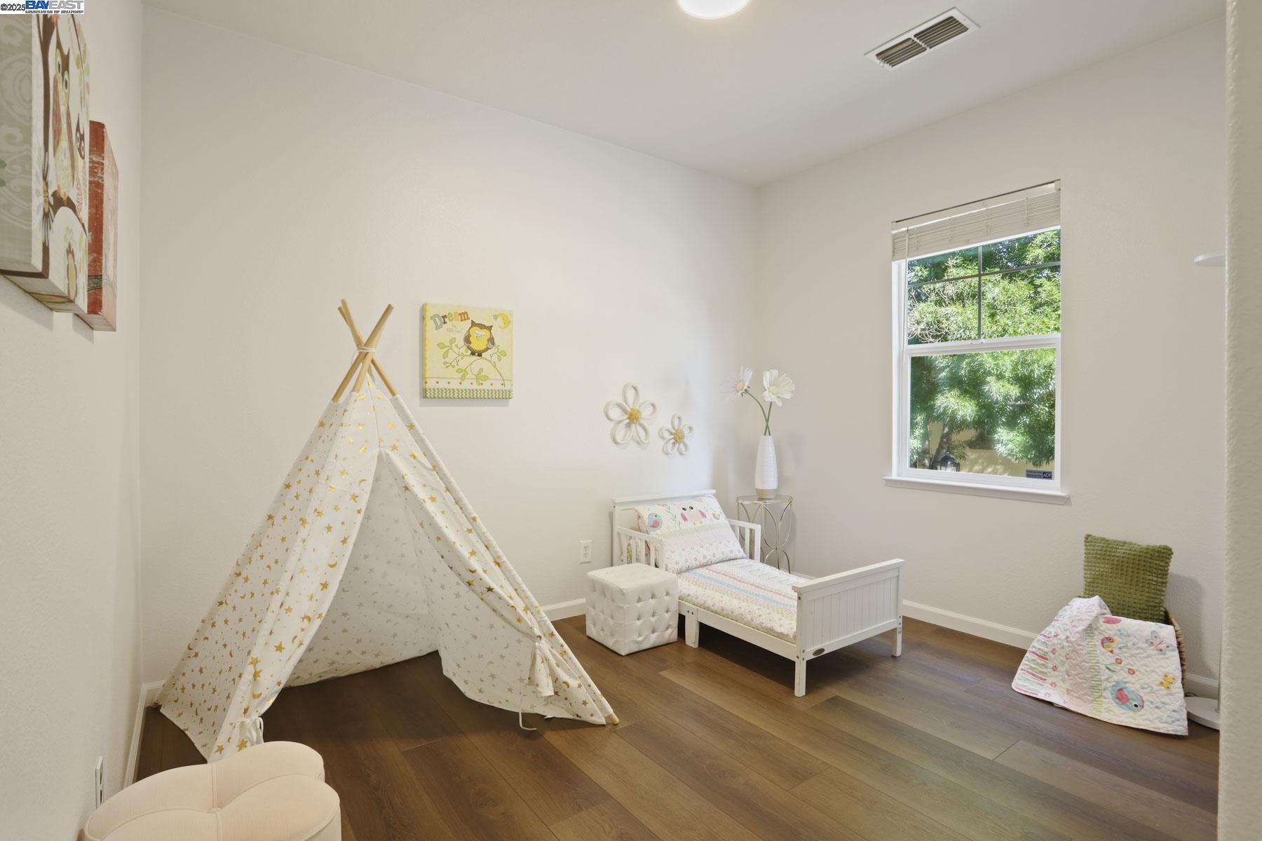 Detail Gallery Image 15 of 39 For 292 W Lucita Way, Mountain House,  CA 95391 - 2 Beds | 2 Baths