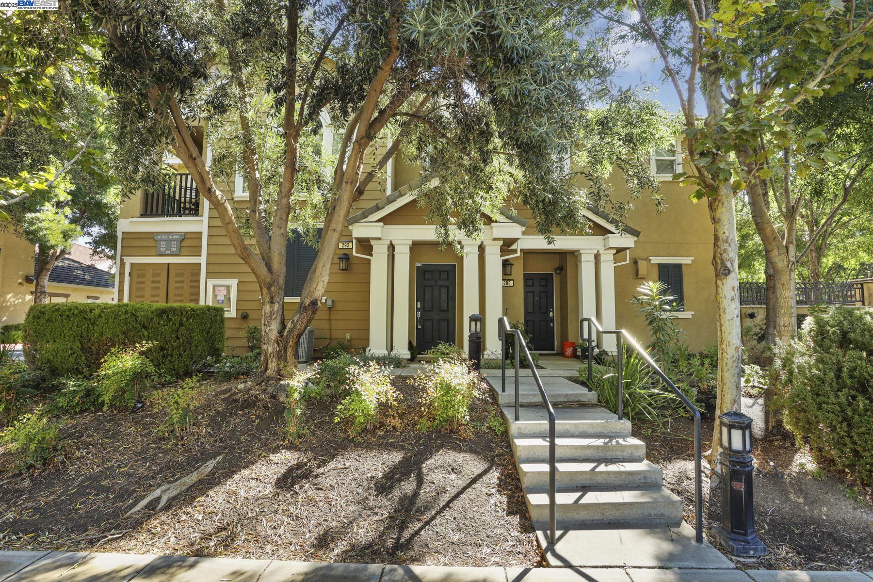 Detail Gallery Image 2 of 39 For 292 W Lucita Way, Mountain House,  CA 95391 - 2 Beds | 2 Baths