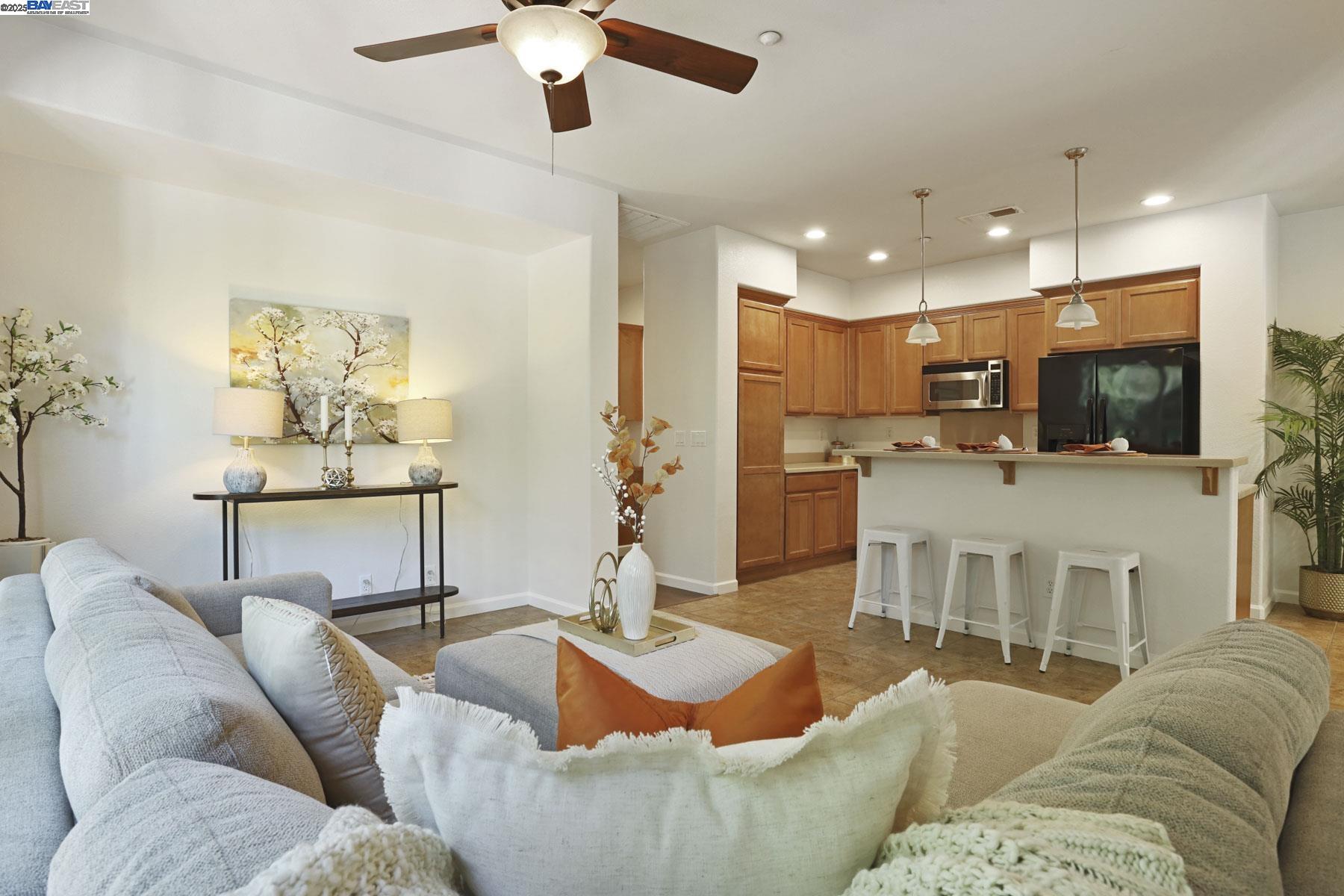 Detail Gallery Image 30 of 39 For 292 W Lucita Way, Mountain House,  CA 95391 - 2 Beds | 2 Baths