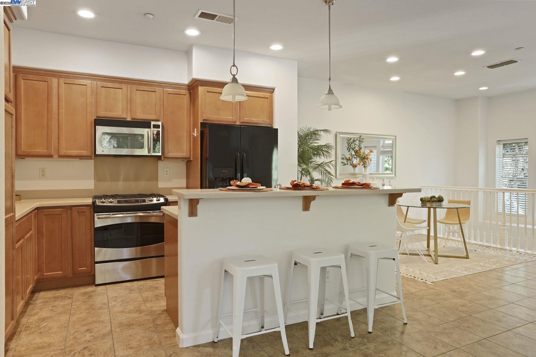 Detail Gallery Image 31 of 39 For 292 W Lucita Way, Mountain House,  CA 95391 - 2 Beds | 2 Baths