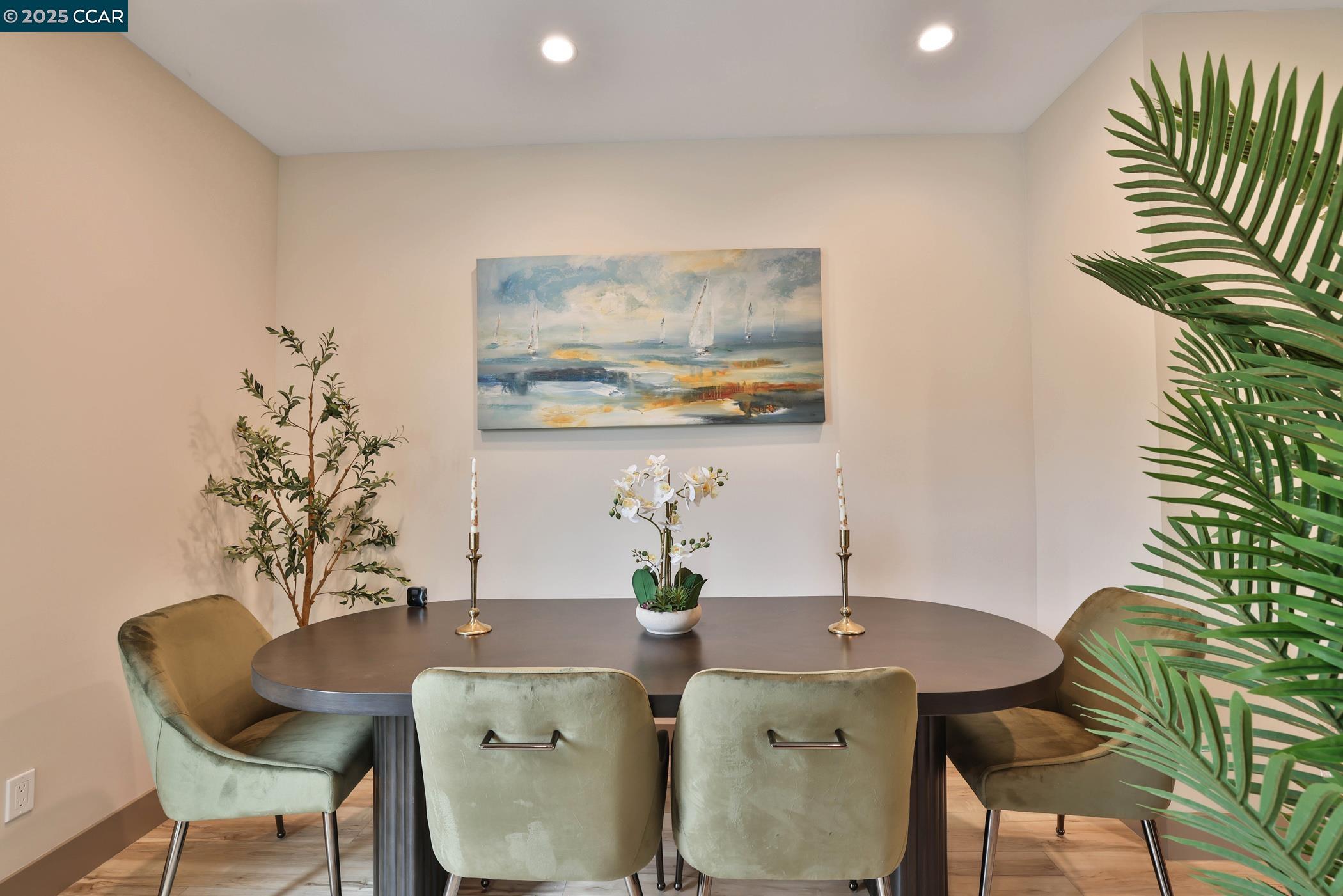 Detail Gallery Image 43 of 59 For 946 Risa Road, Lafayette,  CA 94549 - 5 Beds | 4 Baths
