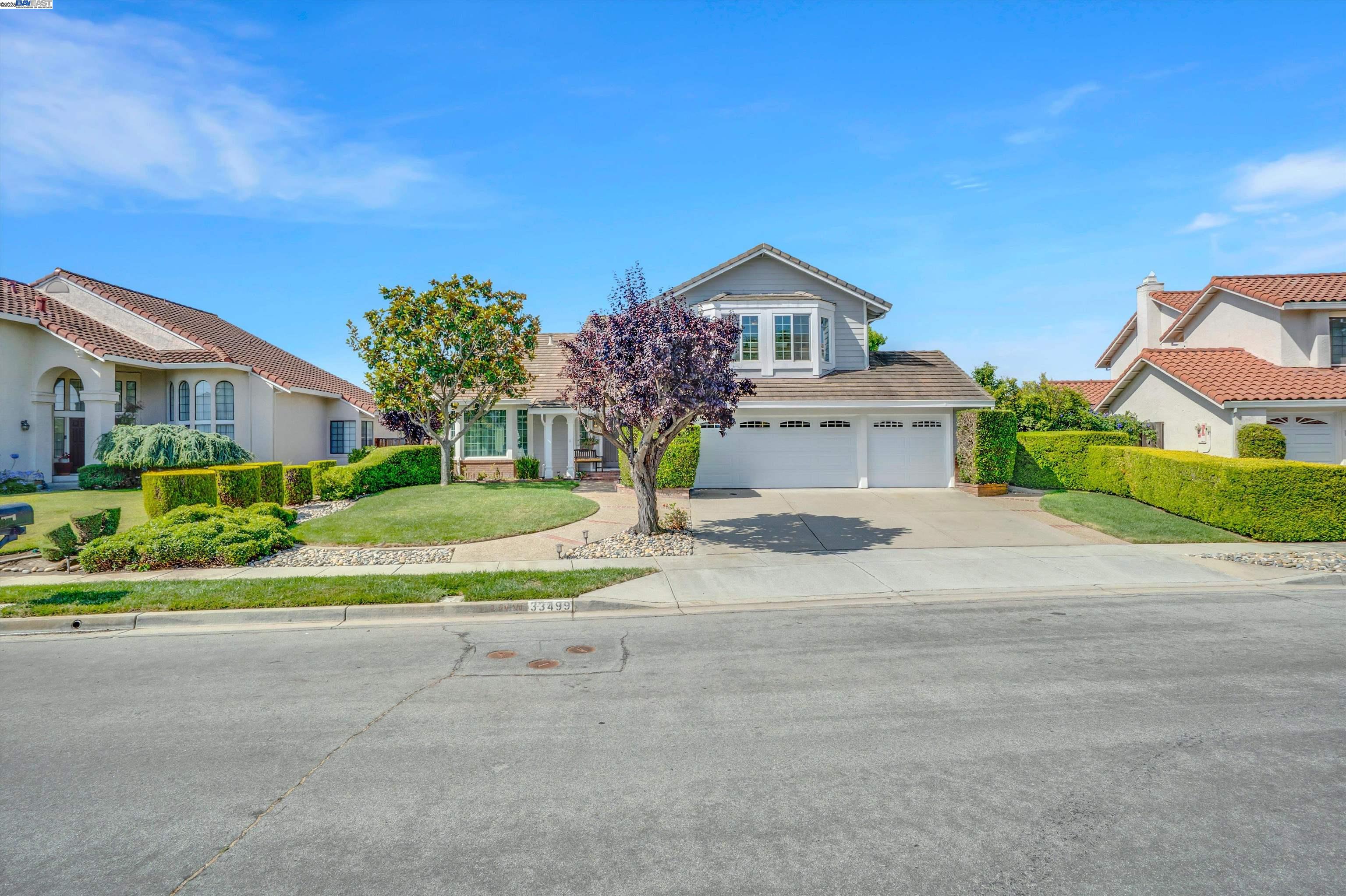 Detail Gallery Image 4 of 44 For 33499 Quail Run Rd, Fremont,  CA 94555 - 4 Beds | 2/1 Baths