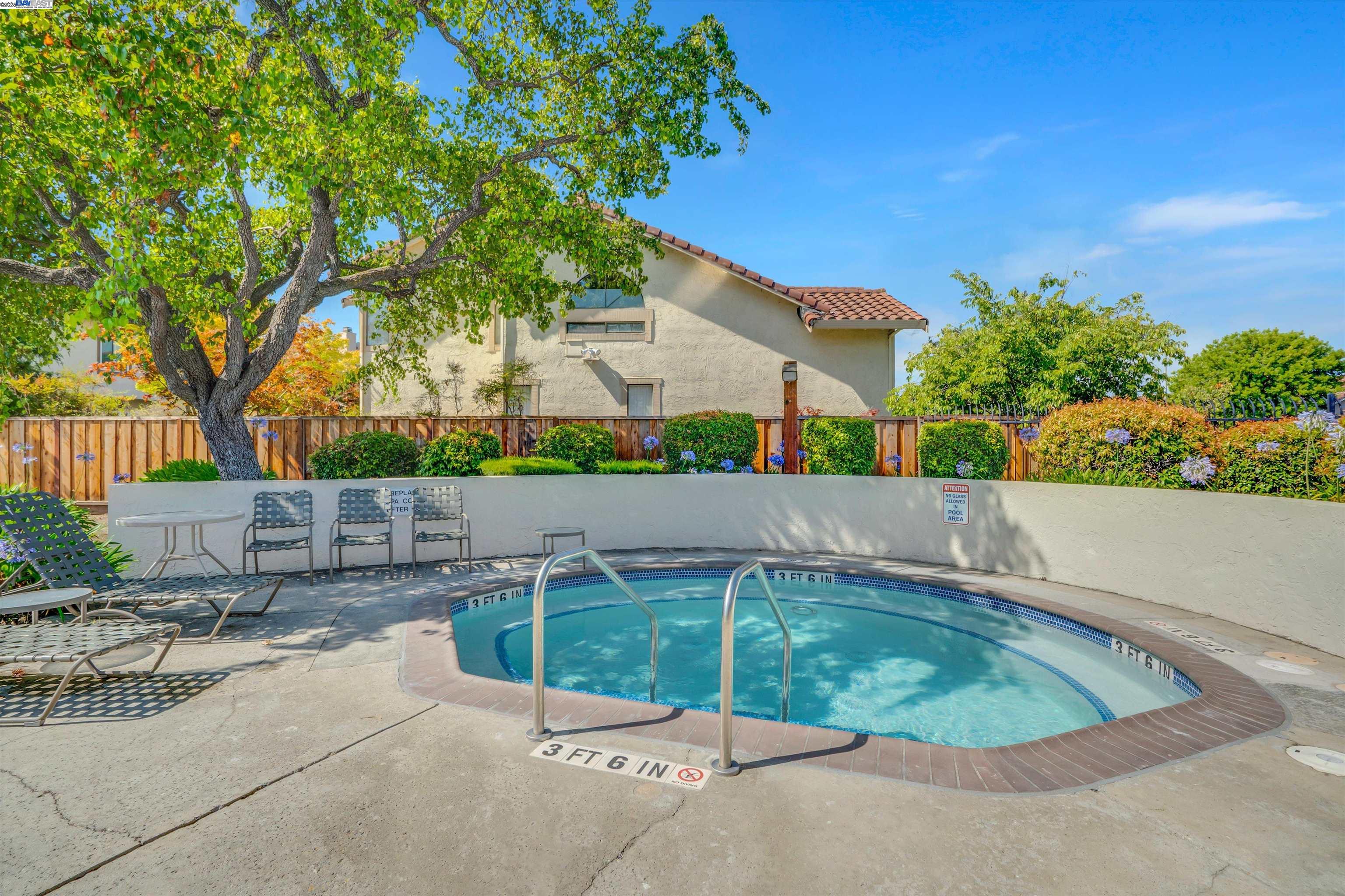 Detail Gallery Image 35 of 44 For 33499 Quail Run Rd, Fremont,  CA 94555 - 4 Beds | 2/1 Baths