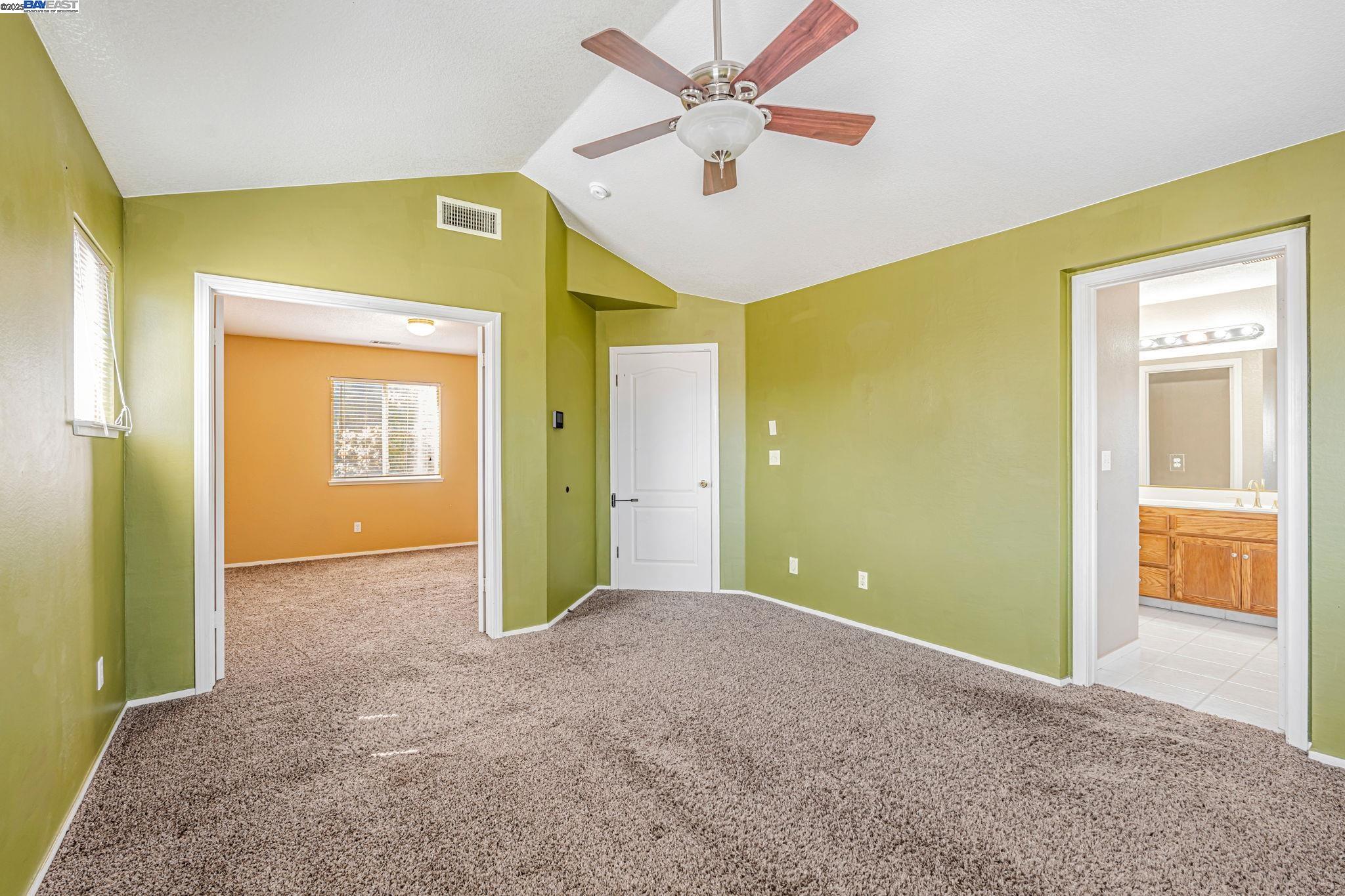 Detail Gallery Image 21 of 43 For 1786 Bergthold Ct, Manteca,  CA 95336 - 4 Beds | 2/1 Baths