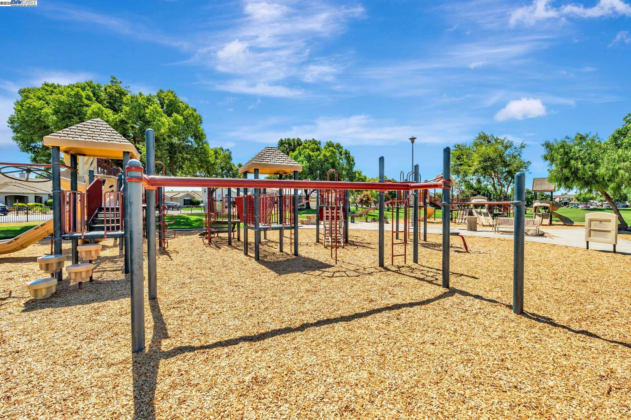 Detail Gallery Image 42 of 43 For 1786 Bergthold Ct, Manteca,  CA 95336 - 4 Beds | 2/1 Baths