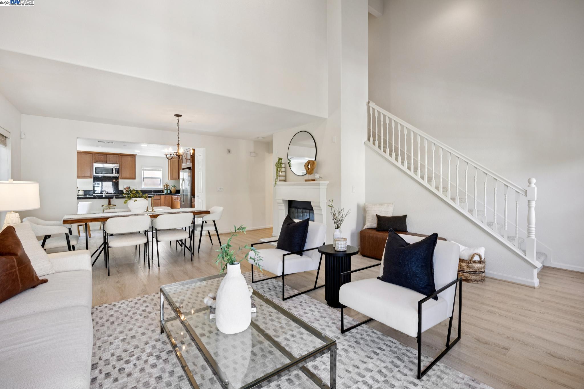 Detail Gallery Image 26 of 43 For 124 Montevina Way, Hayward,  CA 94545 - 3 Beds | 3/1 Baths