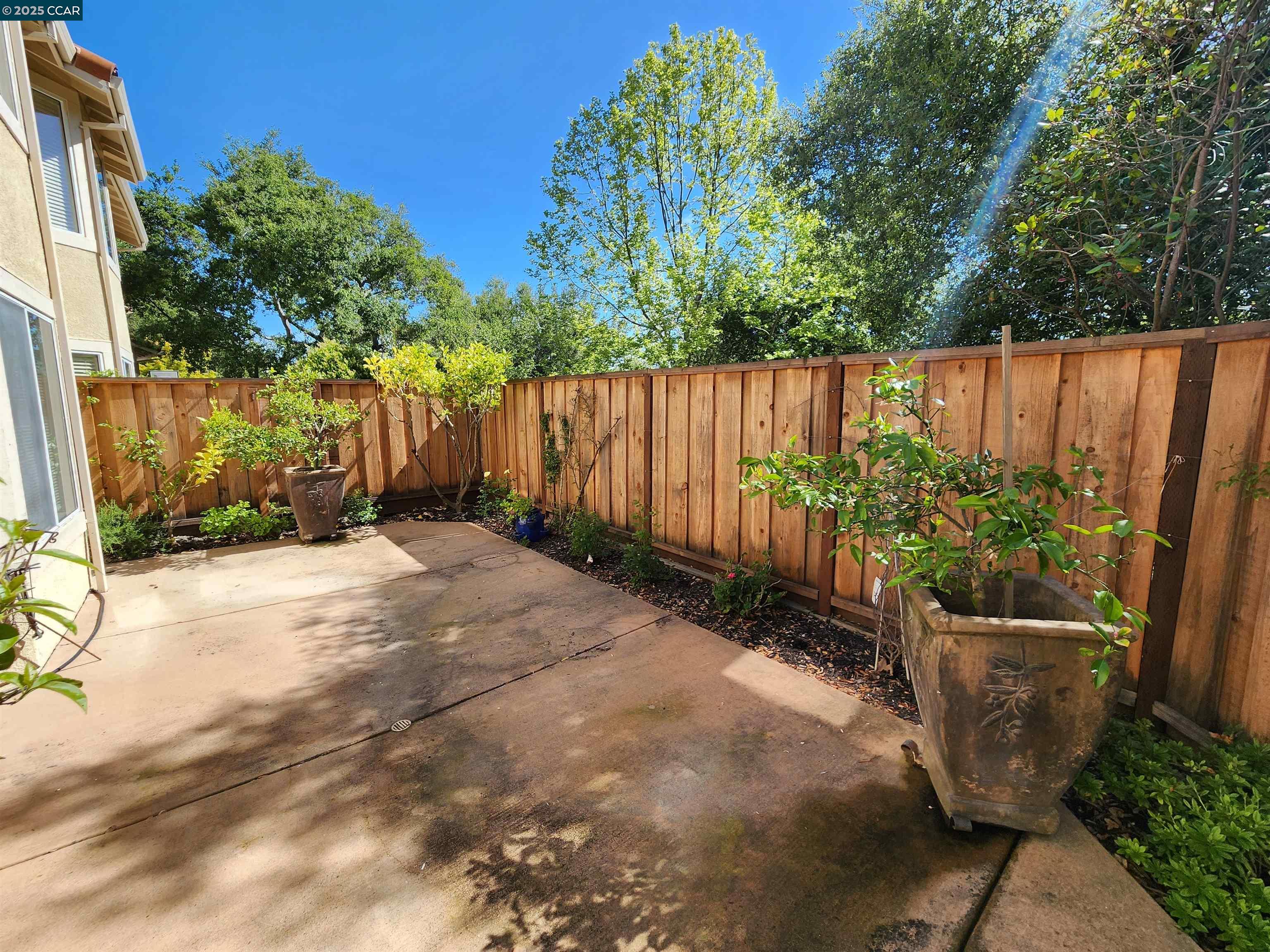 Detail Gallery Image 22 of 28 For 617 S Blackbrush Ln, San Ramon,  CA 94582 - 4 Beds | 2/1 Baths