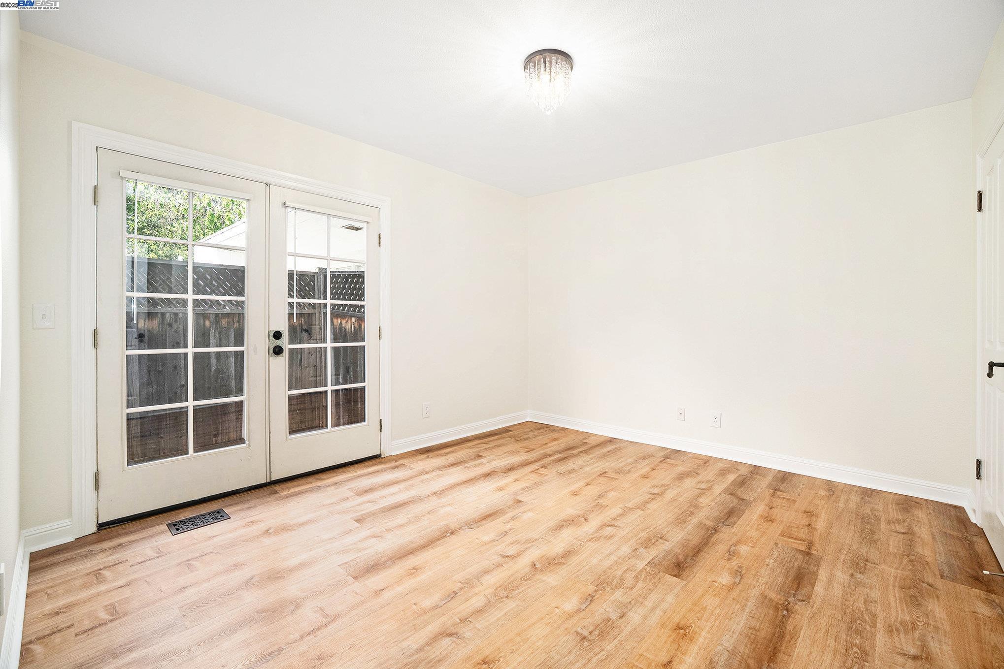Detail Gallery Image 13 of 41 For 366 Ilo Ln, Danville,  CA 94526 - 4 Beds | 2/1 Baths