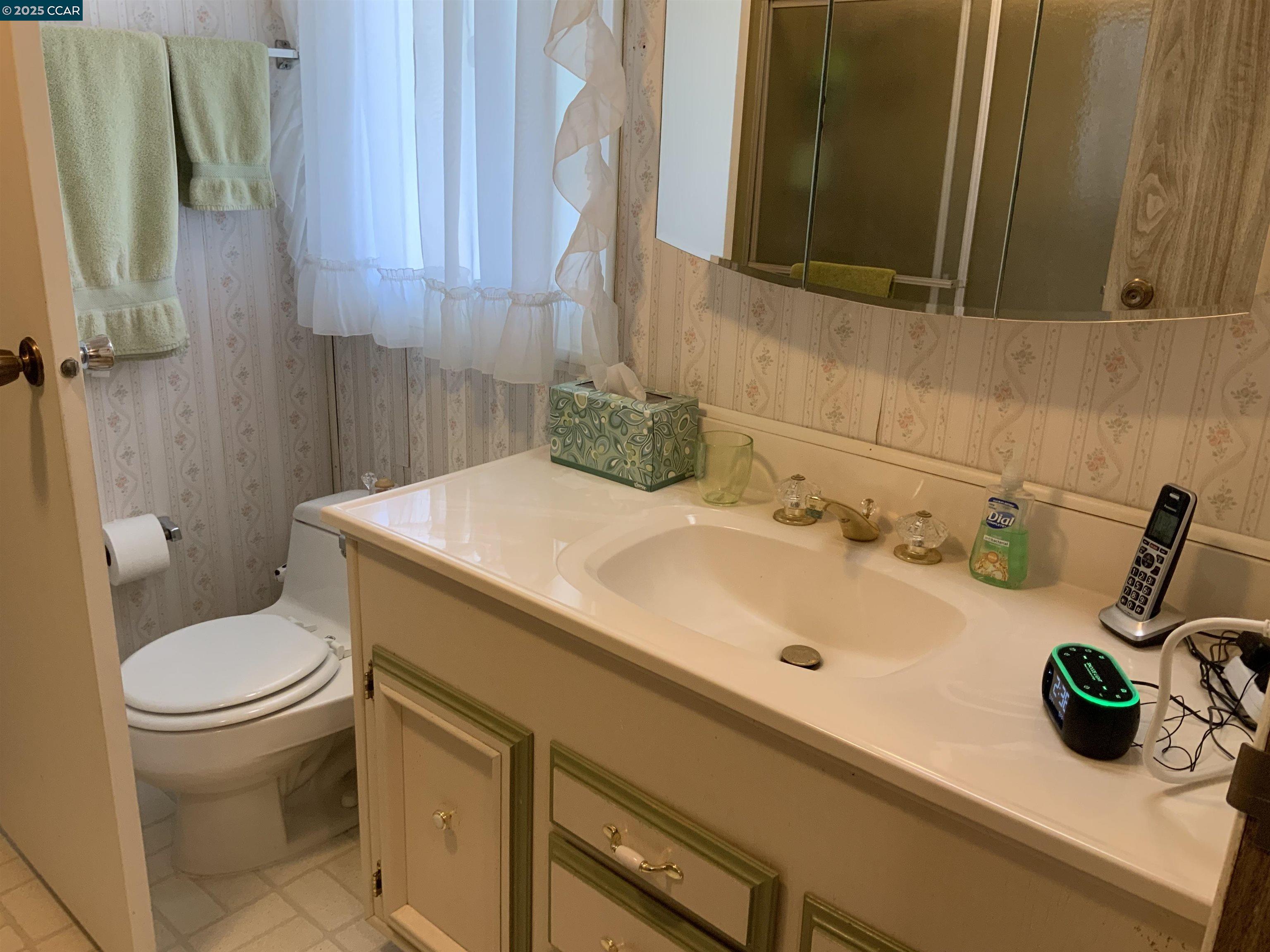 Detail Gallery Image 21 of 38 For 530 Michele Ct., Bay Point,  CA 94565-0000 - 2 Beds | 2 Baths