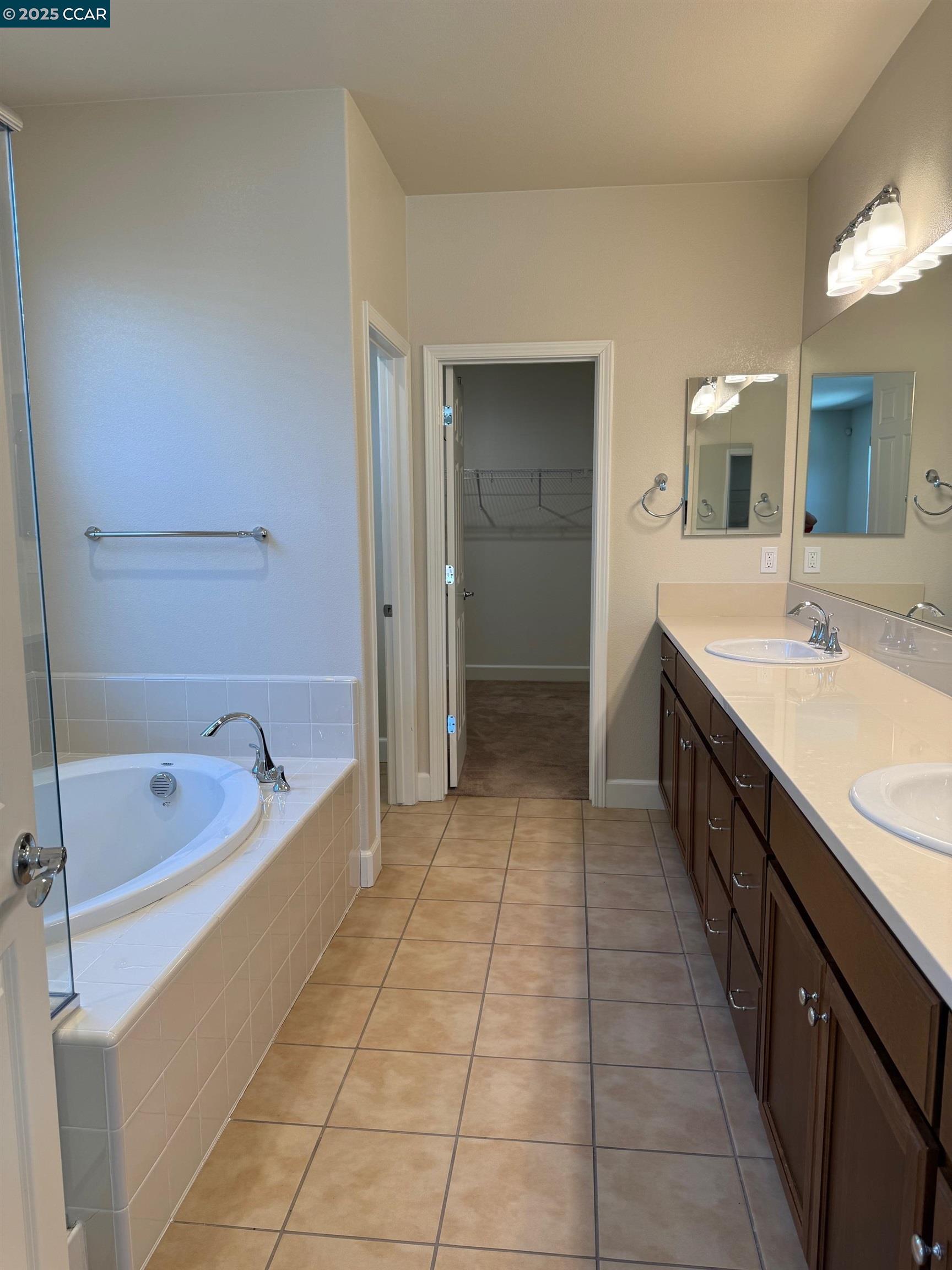 Detail Gallery Image 24 of 31 For 5476 Pinnacle View Way, Antioch,  CA 94531 - 4 Beds | 2 Baths