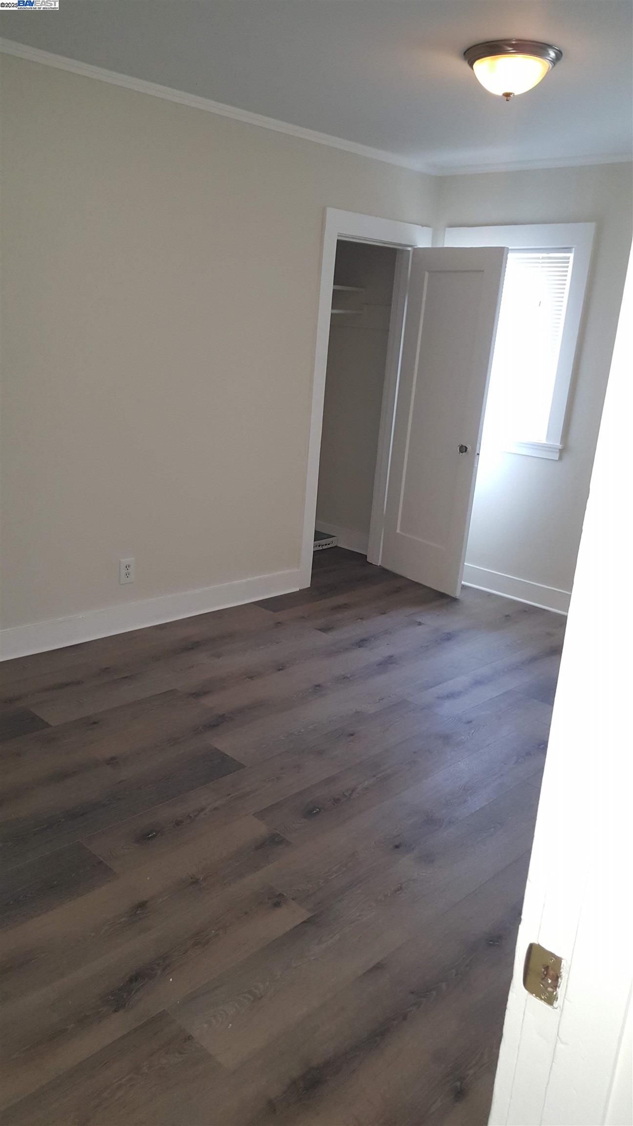 Detail Gallery Image 8 of 14 For Santa Rita St, Oakland,  CA 94601 - 2 Beds | 1 Baths