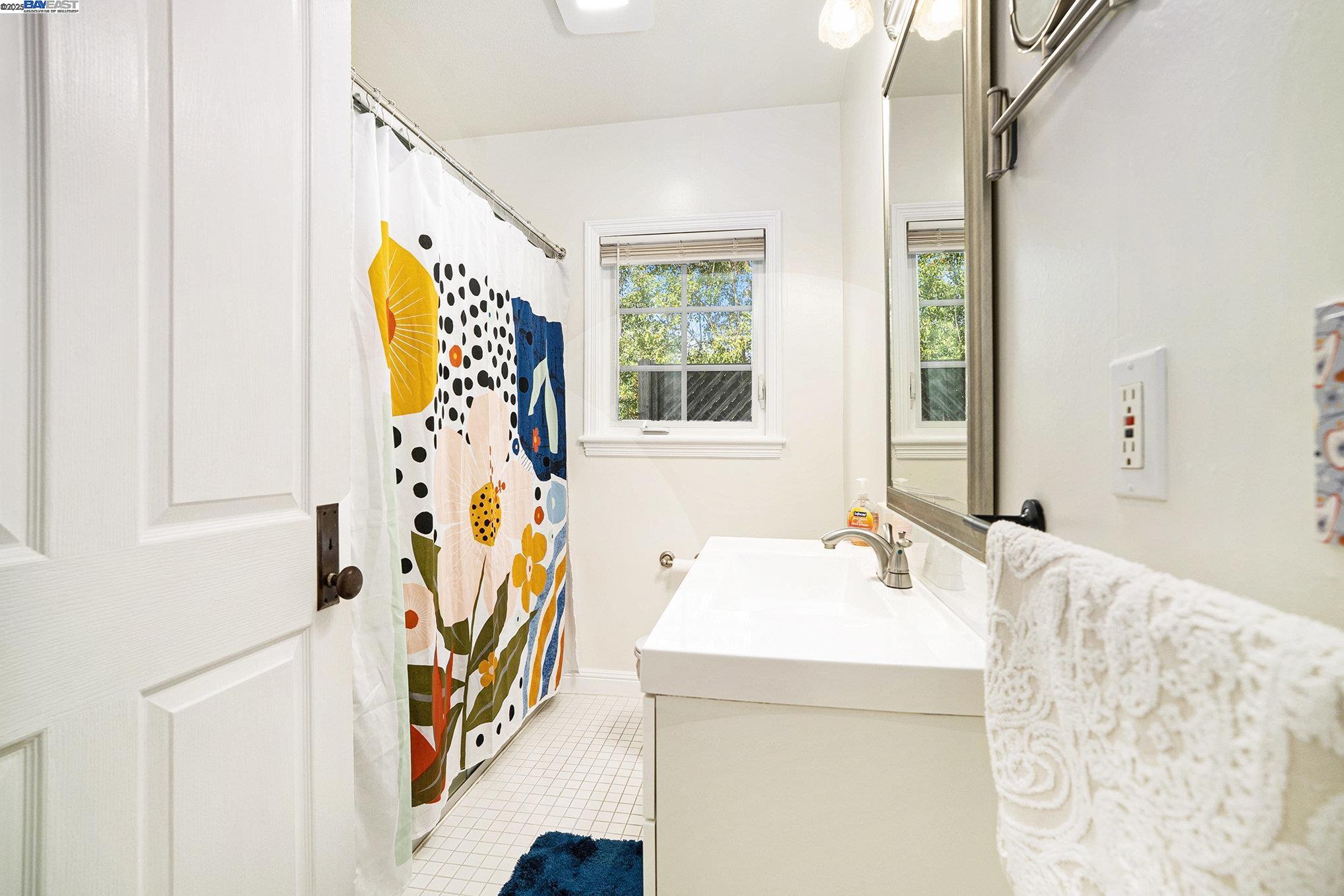 Detail Gallery Image 15 of 41 For 366 Ilo Ln, Danville,  CA 94526 - – Beds | – Baths