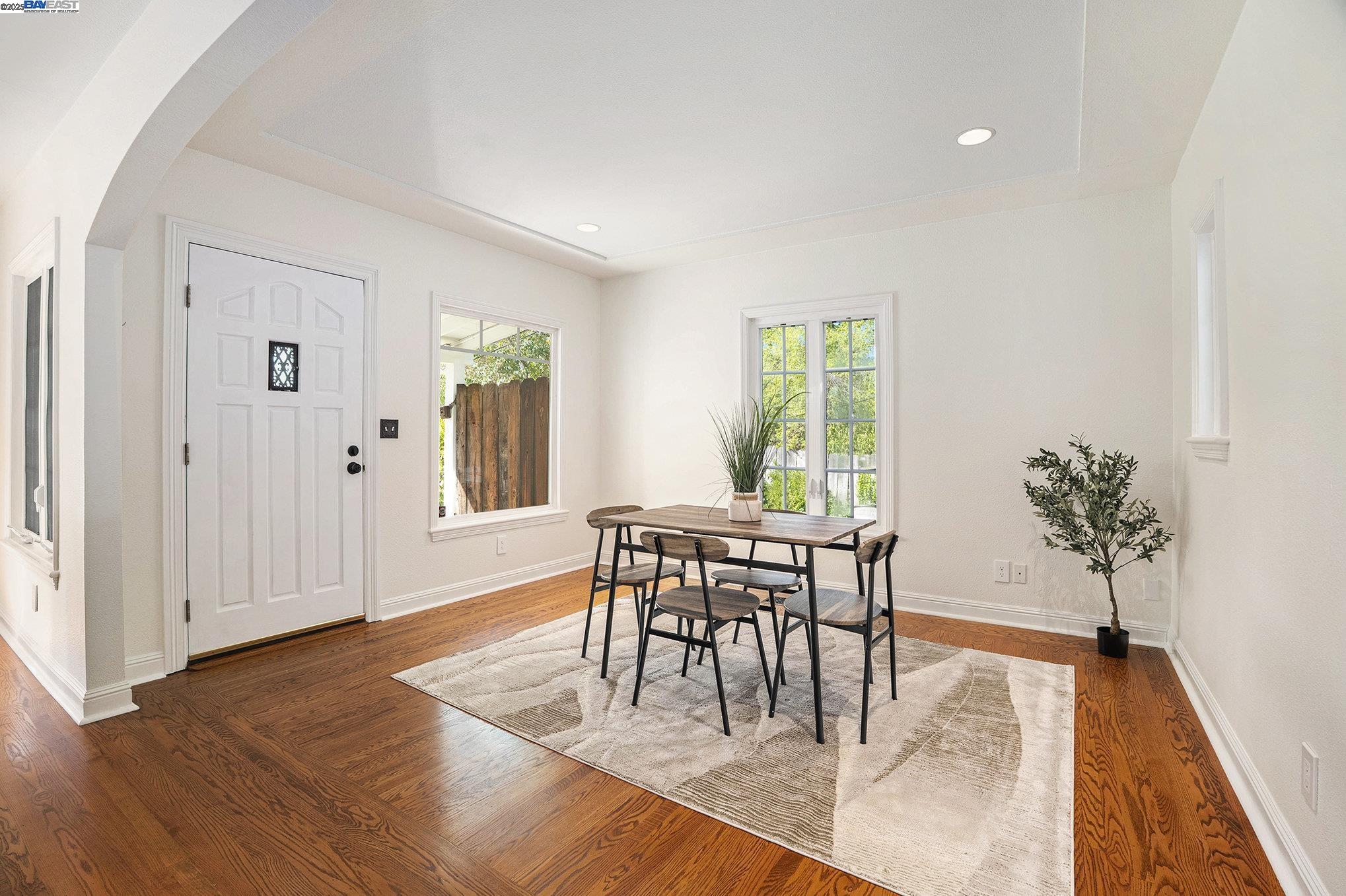Detail Gallery Image 9 of 41 For 366 Ilo Ln, Danville,  CA 94526 - – Beds | – Baths