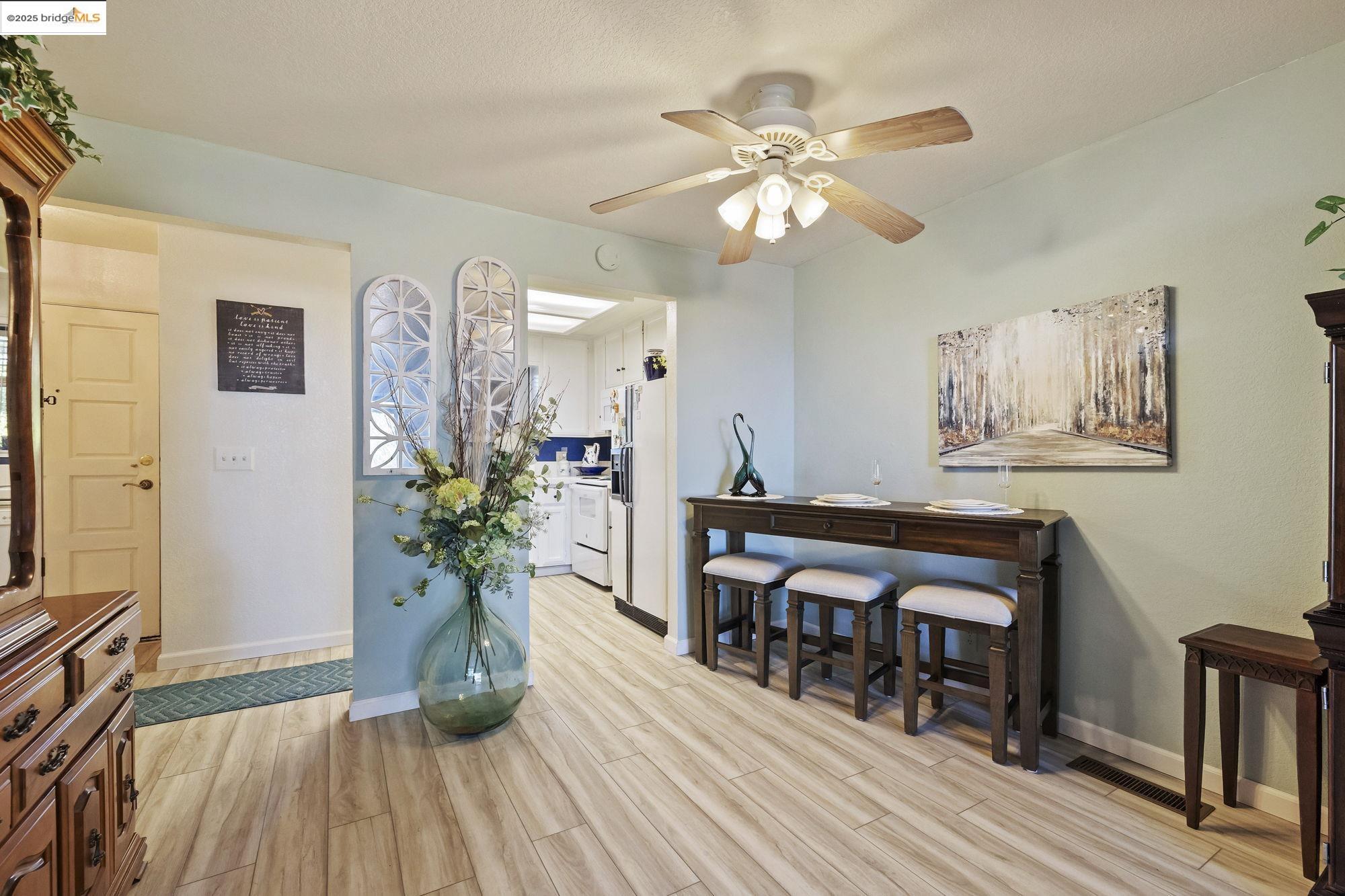 Detail Gallery Image 8 of 24 For 19849 Villa Drive #113, Sonora,  CA 95370 - 2 Beds | 2 Baths