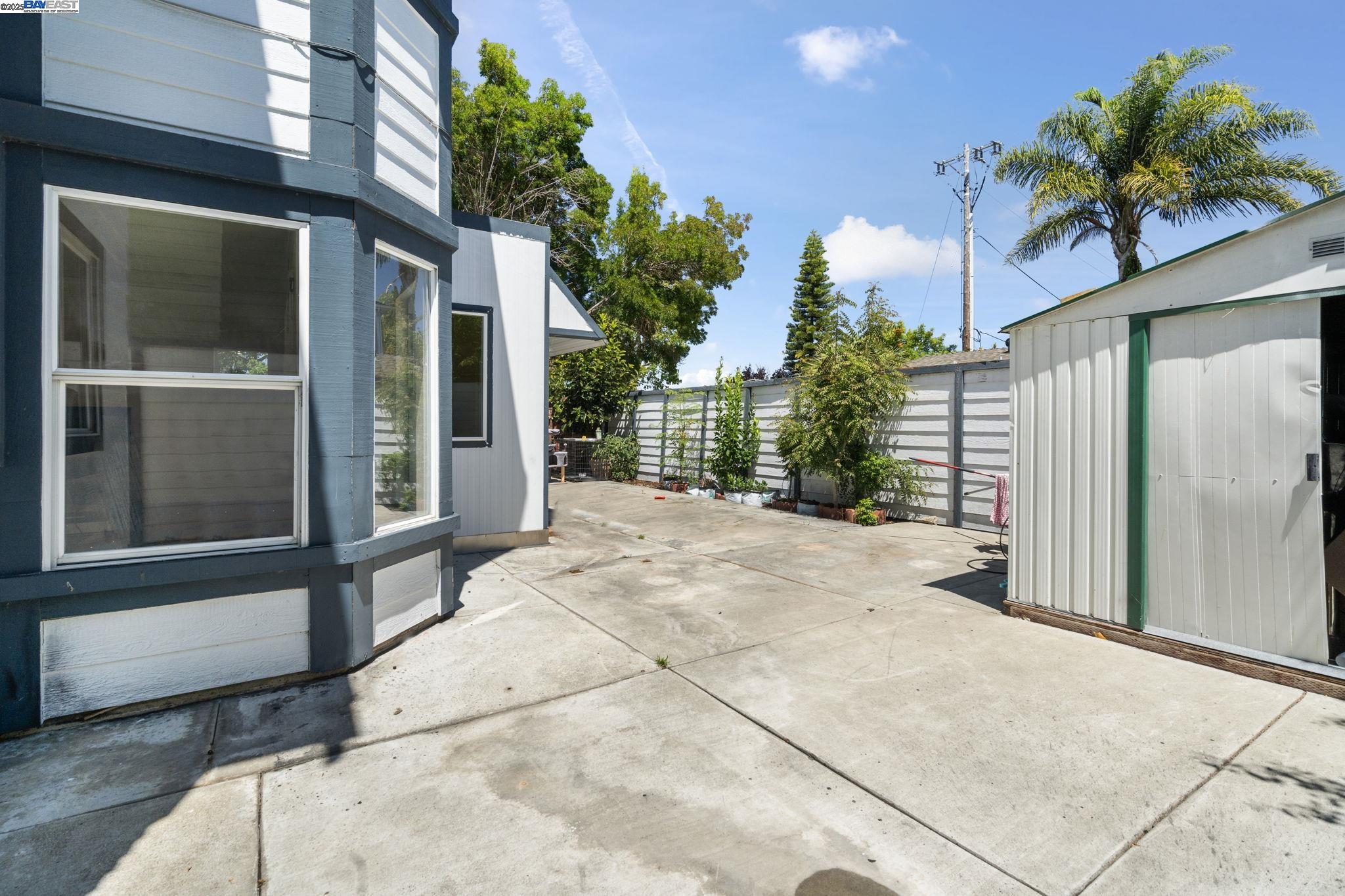 Detail Gallery Image 36 of 37 For 33228 Jamie Cir, Fremont,  CA 94555 - 4 Beds | 2/1 Baths