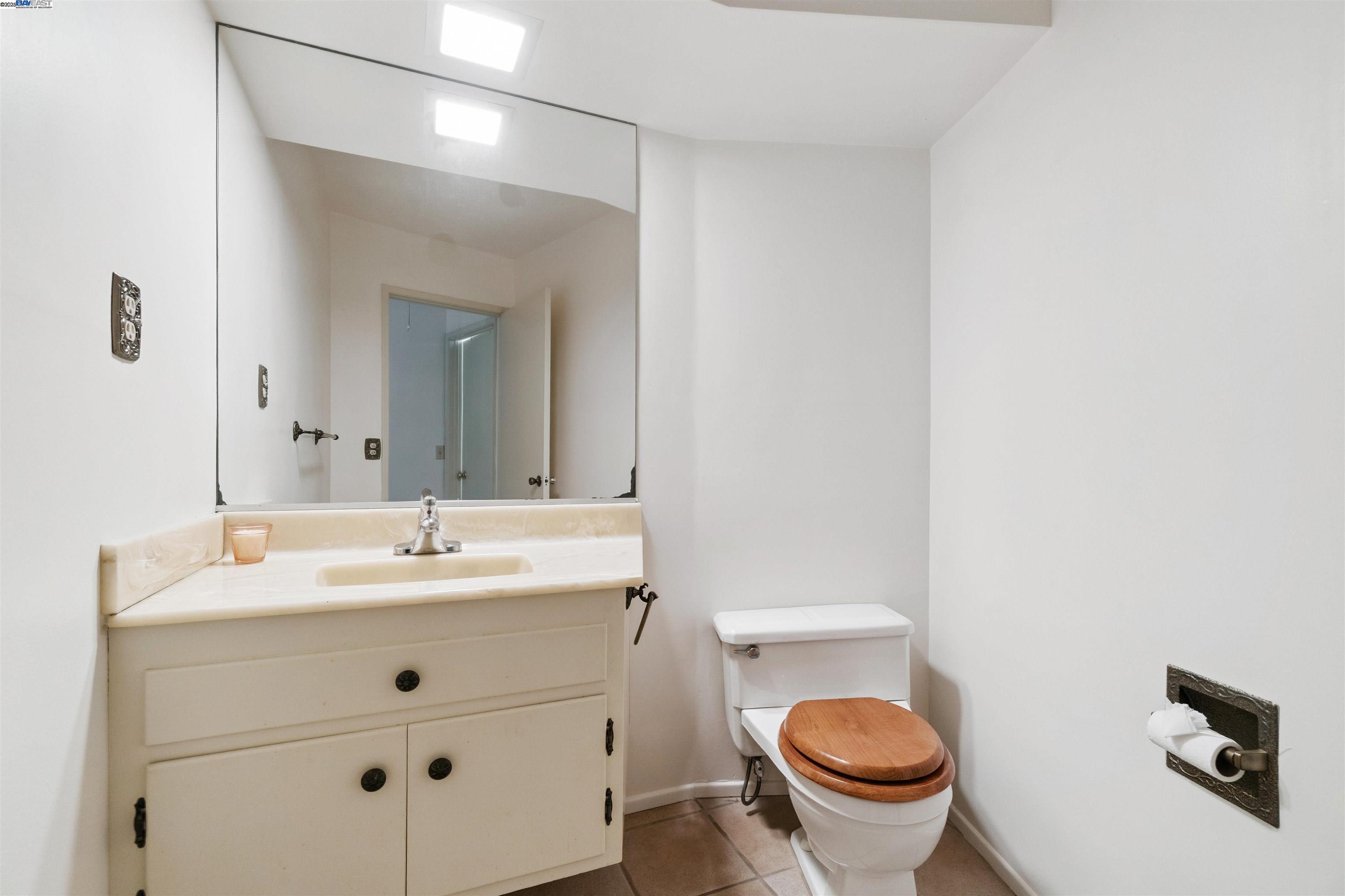 Detail Gallery Image 21 of 26 For 3065 Paddington Rd, Glendale,  CA 91206 - 3 Beds | 2/1 Baths
