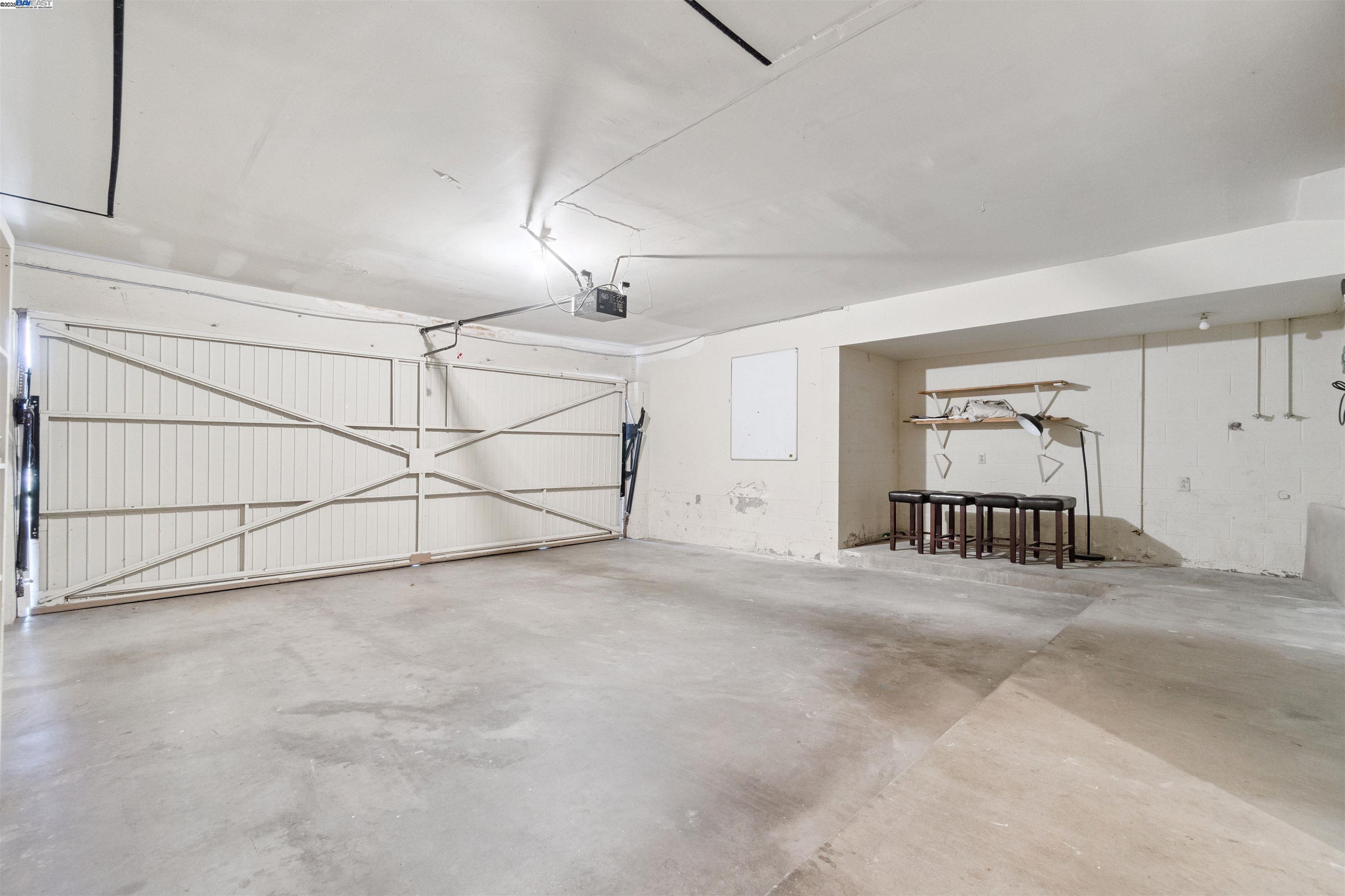 Detail Gallery Image 22 of 26 For 3065 Paddington Rd, Glendale,  CA 91206 - 3 Beds | 2/1 Baths