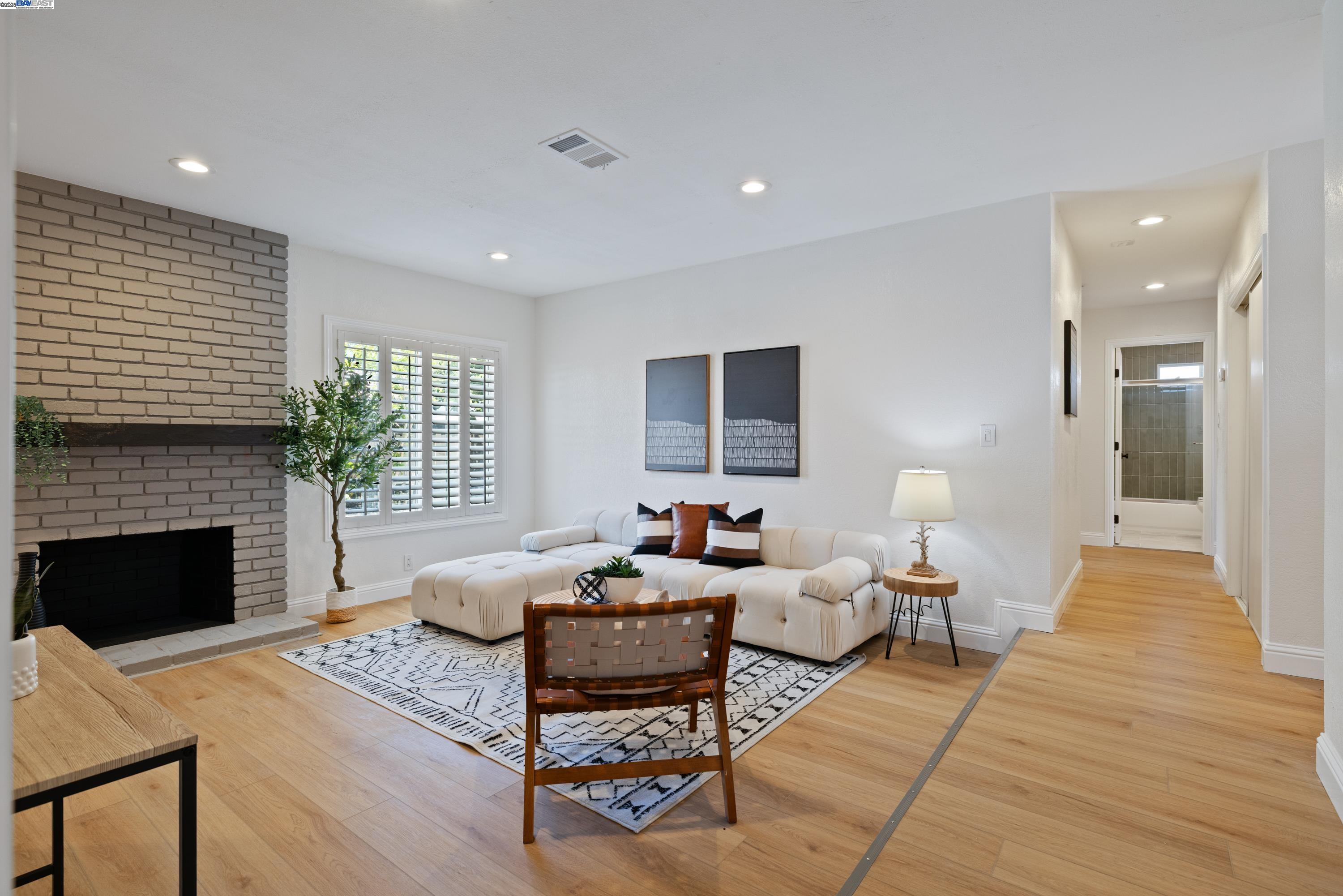 Detail Gallery Image 5 of 35 For 4501 Alice Way, Union City,  CA 94587 - 4 Beds | 2 Baths