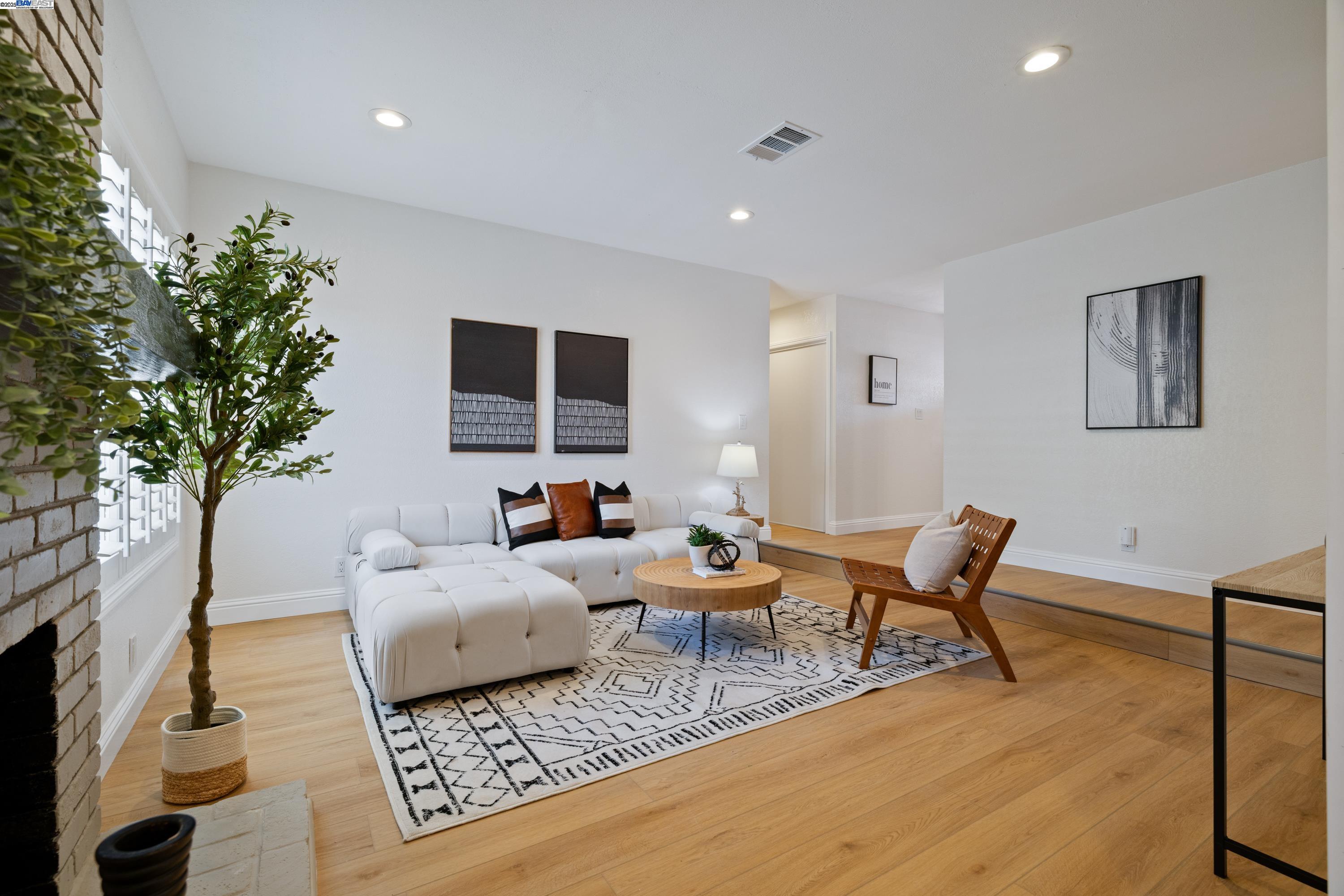 Detail Gallery Image 6 of 35 For 4501 Alice Way, Union City,  CA 94587 - 4 Beds | 2 Baths