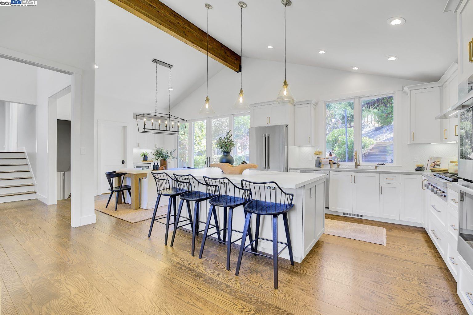 Detail Gallery Image 12 of 55 For 382 Castello Rd, Lafayette,  CA 94549 - 3 Beds | 2/1 Baths