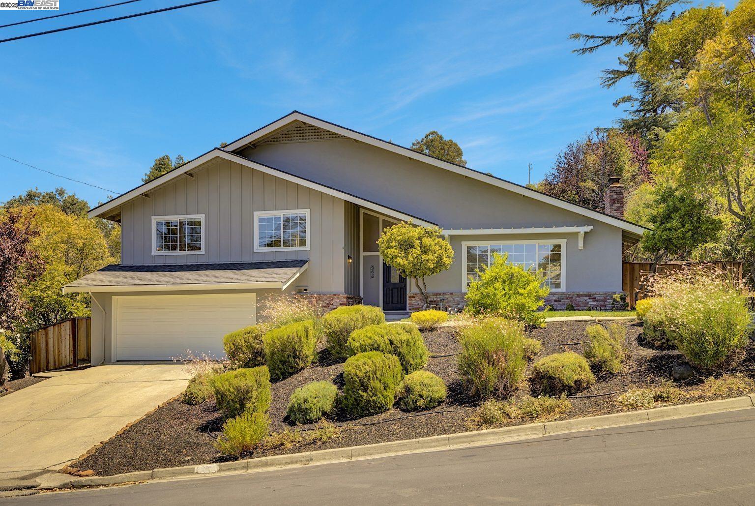 Detail Gallery Image 49 of 55 For 382 Castello Rd, Lafayette,  CA 94549 - 3 Beds | 2/1 Baths