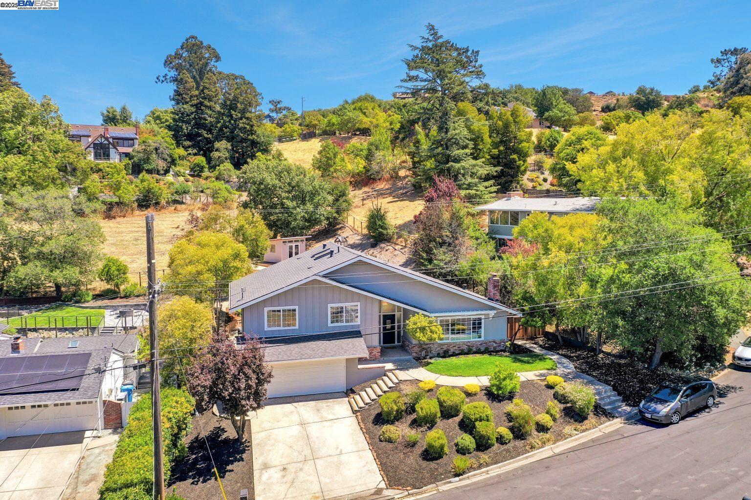 Detail Gallery Image 52 of 55 For 382 Castello Rd, Lafayette,  CA 94549 - 3 Beds | 2/1 Baths