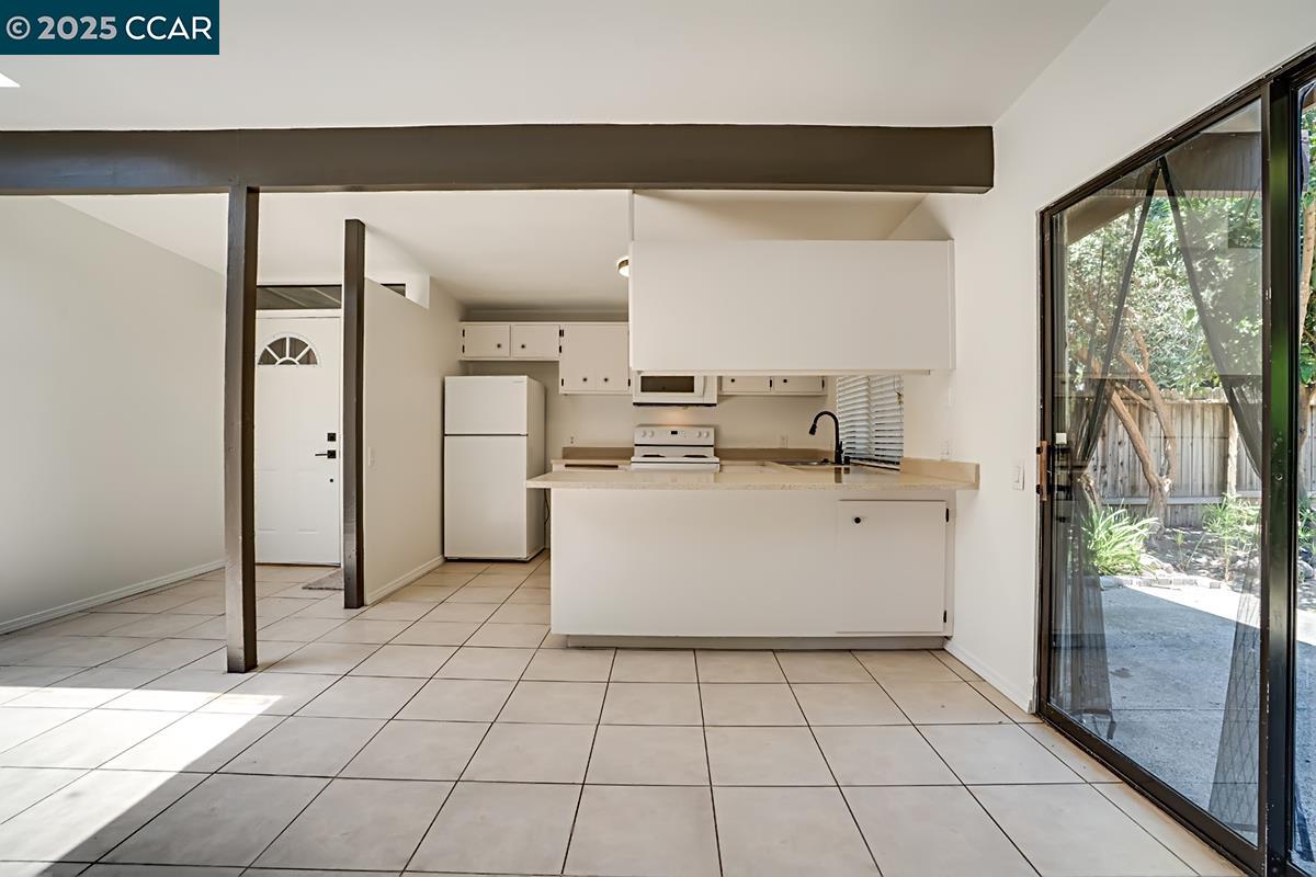Detail Gallery Image 13 of 39 For 50 Chief #50 CHIEF CT,  Sacramento,  CA 95833 - 3 Beds | 2 Baths
