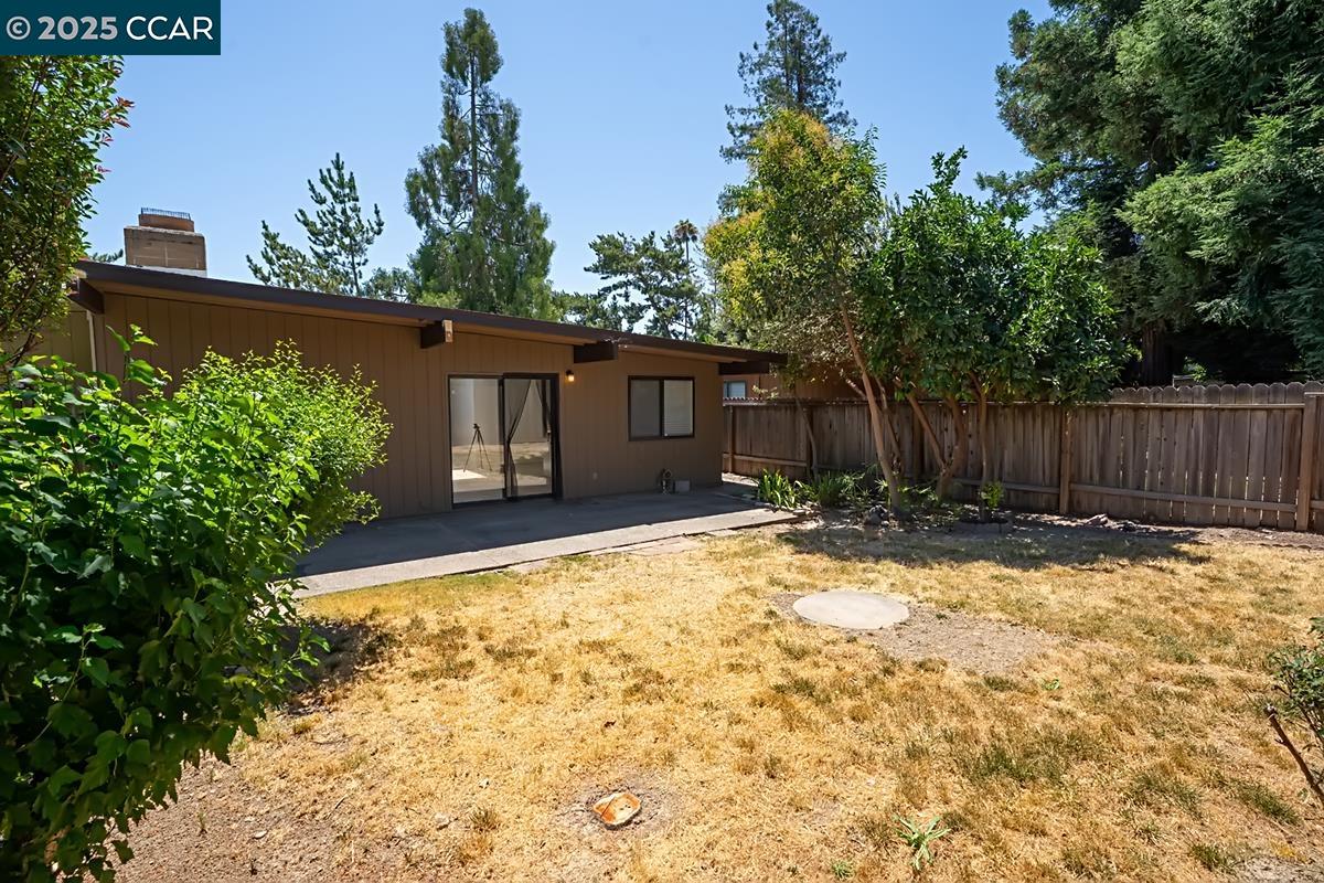 Detail Gallery Image 30 of 39 For 50 Chief #50 CHIEF CT,  Sacramento,  CA 95833 - 3 Beds | 2 Baths