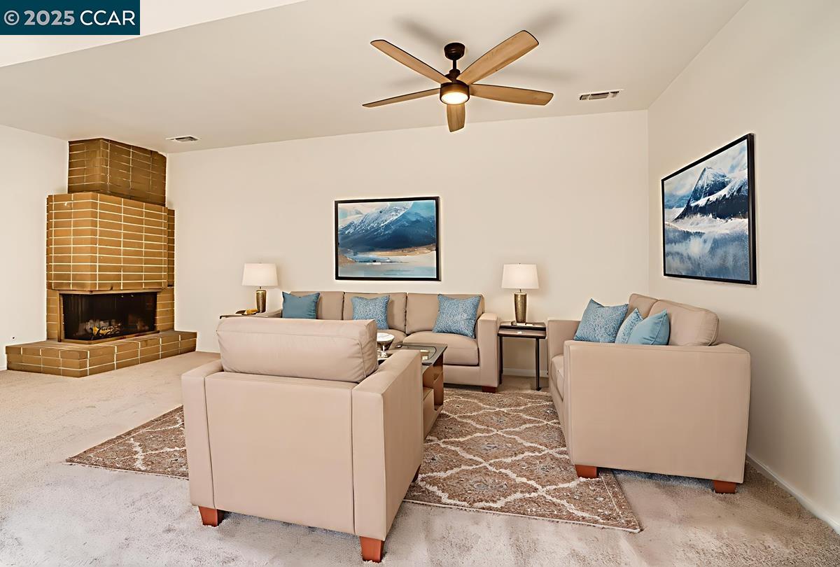 Detail Gallery Image 6 of 39 For 50 Chief #50 CHIEF CT,  Sacramento,  CA 95833 - 3 Beds | 2 Baths