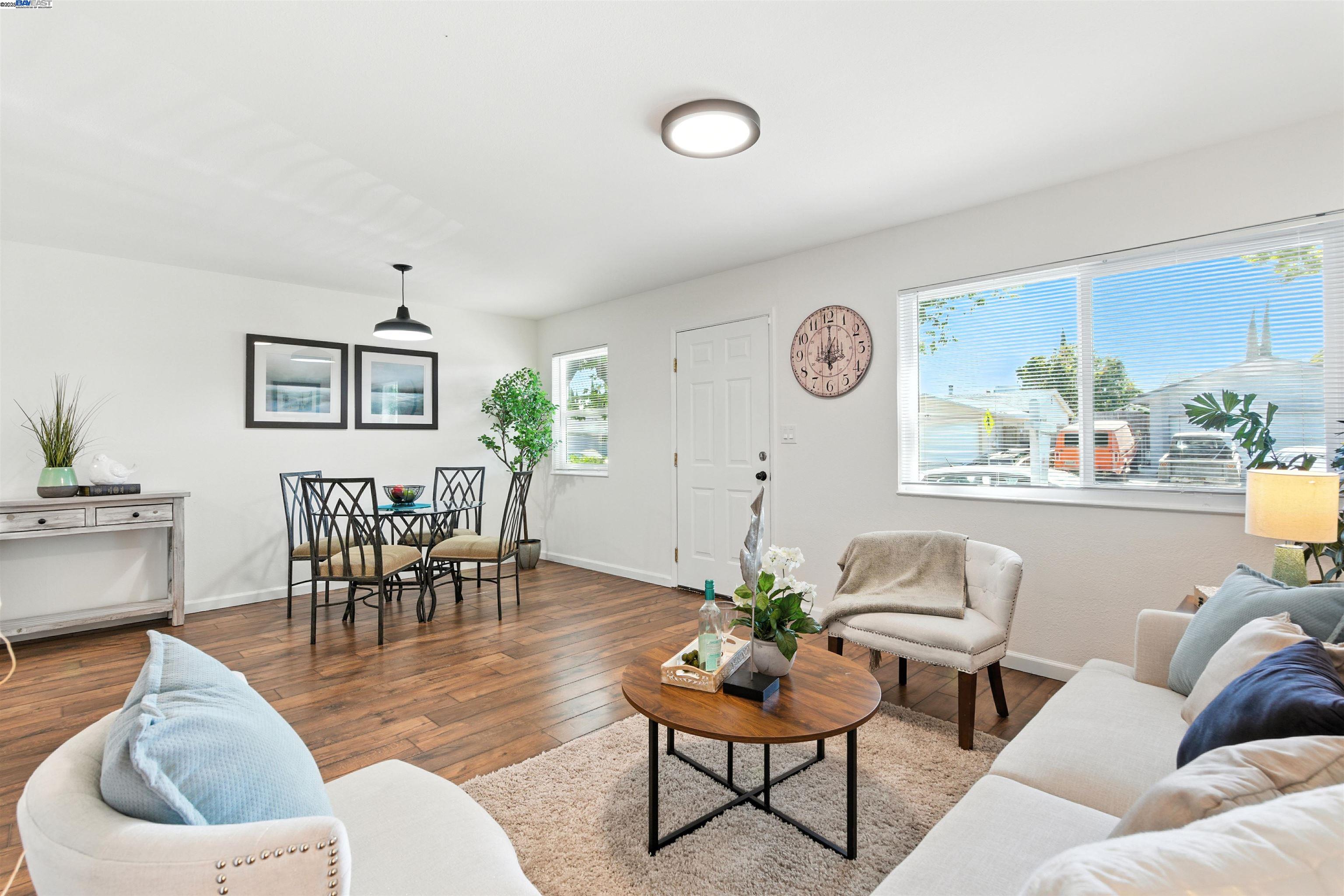 Detail Gallery Image 7 of 31 For 764 Sequoia Blvd, Tracy,  CA 95376 - 2 Beds | 1 Baths