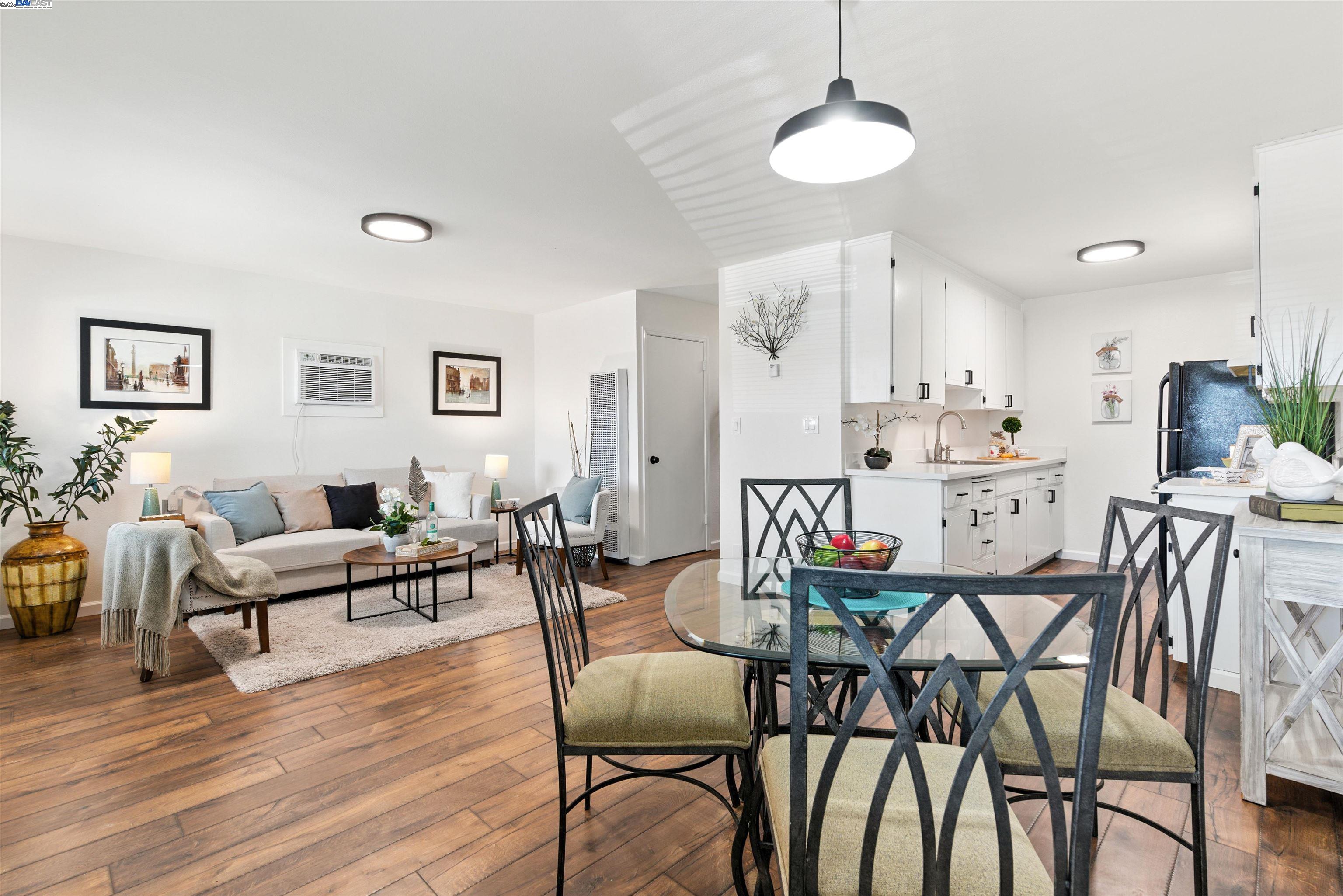 Detail Gallery Image 9 of 31 For 764 Sequoia Blvd, Tracy,  CA 95376 - 2 Beds | 1 Baths