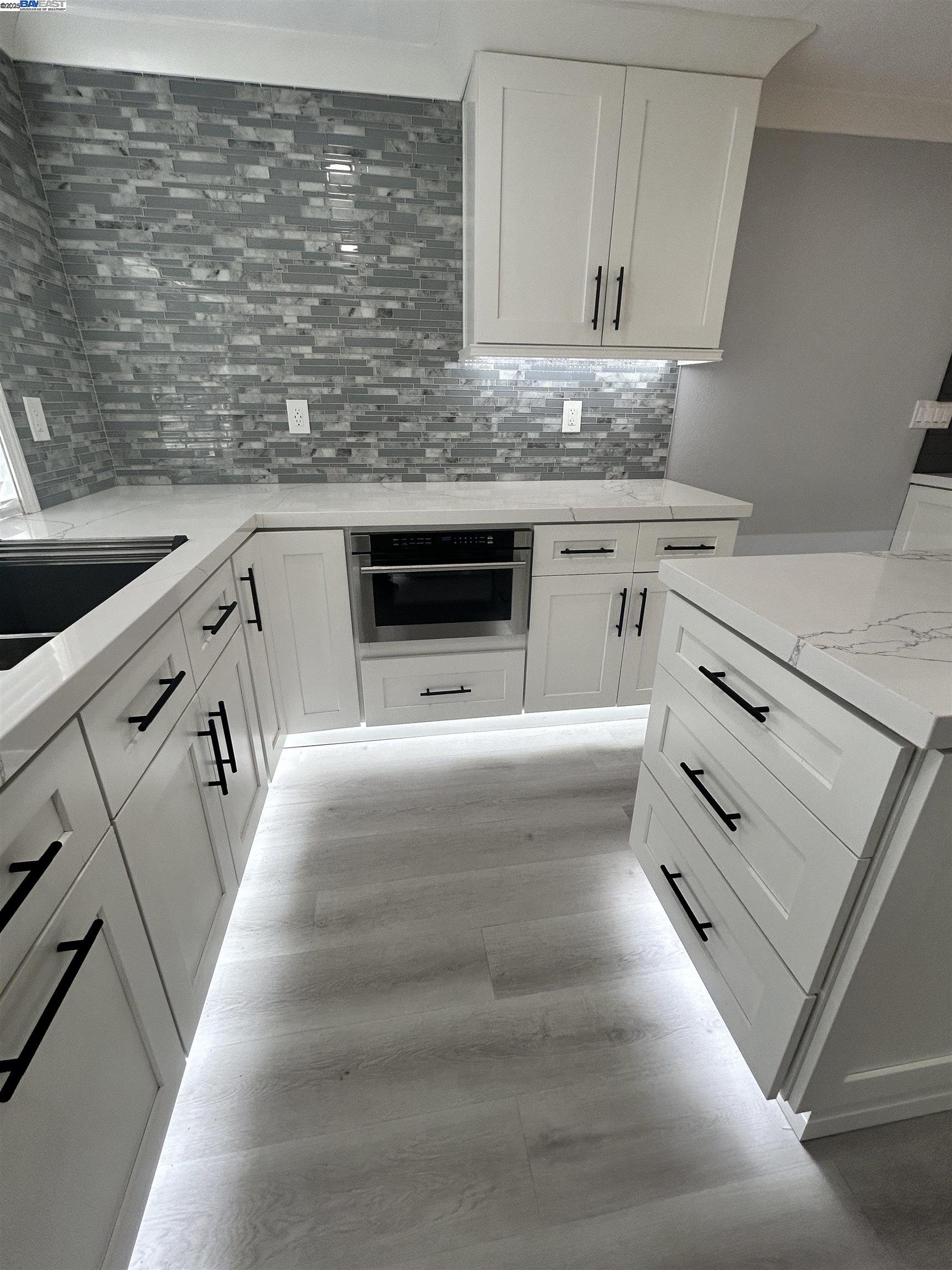 Detail Gallery Image 4 of 13 For 621 Bounty, Bay Point,  CA 94565 - 2 Beds | 1 Baths