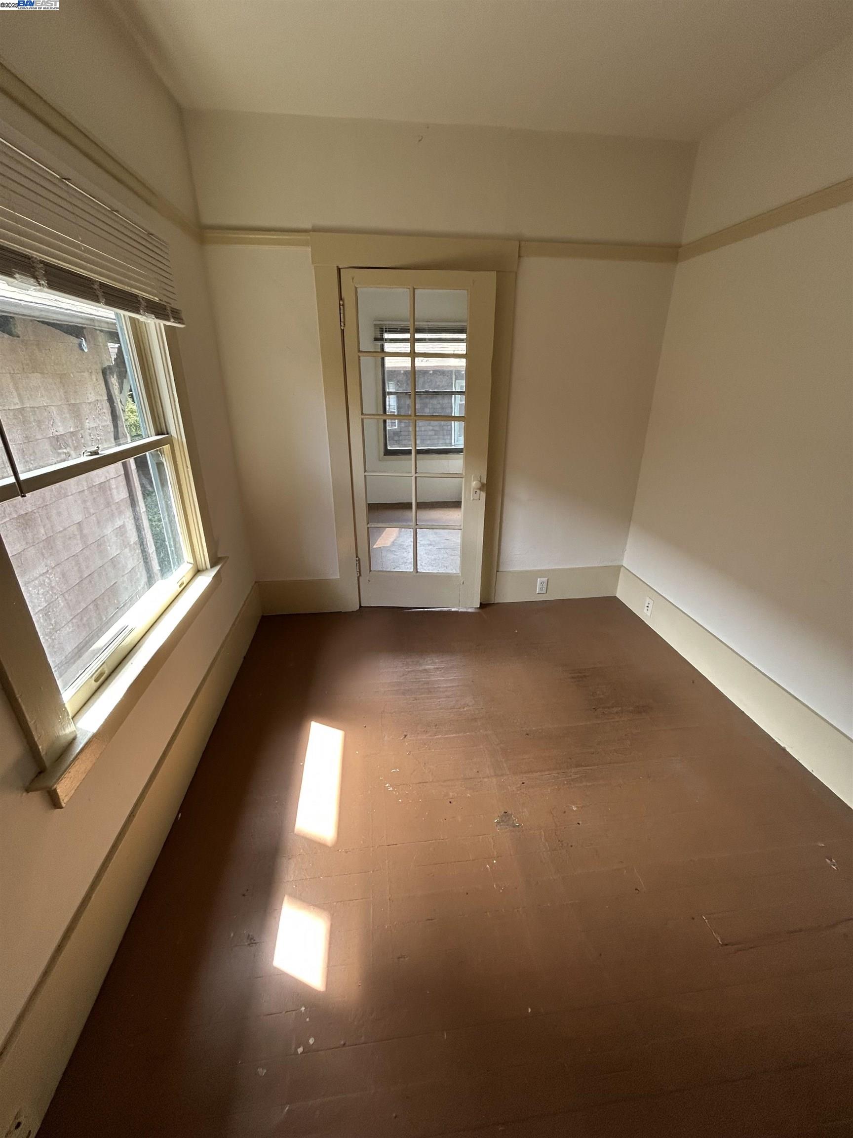 2670 Parker St, Berkeley, California 94704, 6 Bedrooms Bedrooms, 10 Rooms Rooms,3 BathroomsBathrooms,Residential,For Sale,2670 Parker St,41106539