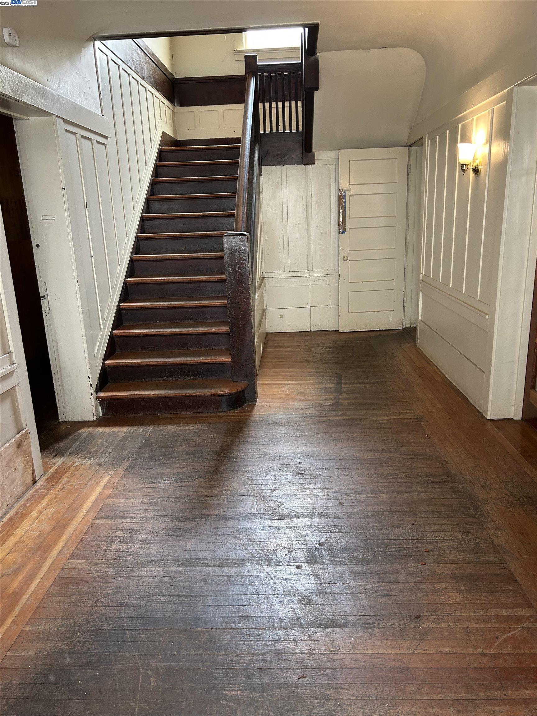 2670 Parker St, Berkeley, California 94704, 6 Bedrooms Bedrooms, 10 Rooms Rooms,3 BathroomsBathrooms,Residential,For Sale,2670 Parker St,41106539