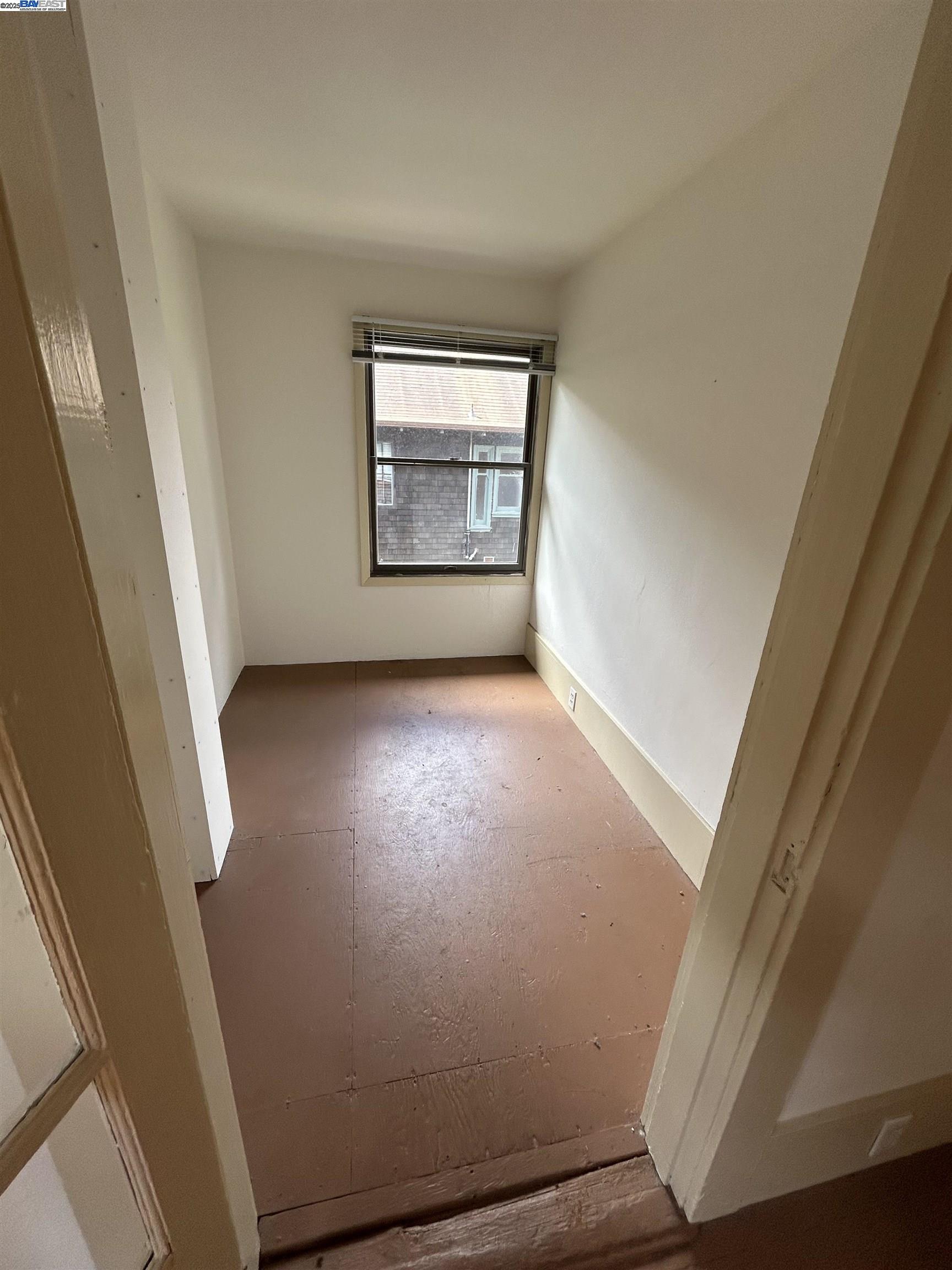 2670 Parker St, Berkeley, California 94704, 6 Bedrooms Bedrooms, 10 Rooms Rooms,3 BathroomsBathrooms,Residential,For Sale,2670 Parker St,41106539