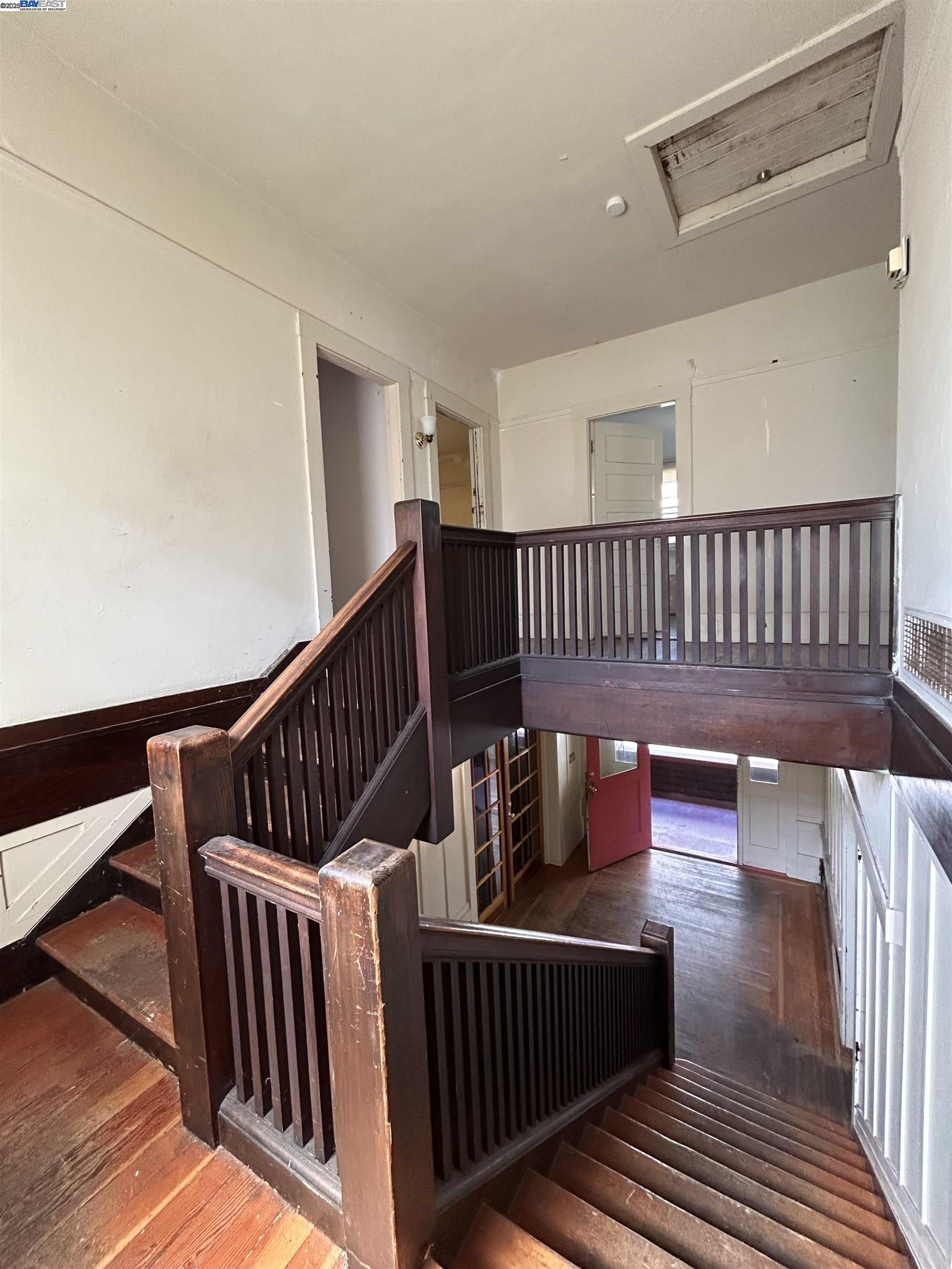 2670 Parker St, Berkeley, California 94704, 6 Bedrooms Bedrooms, 10 Rooms Rooms,3 BathroomsBathrooms,Residential,For Sale,2670 Parker St,41106539
