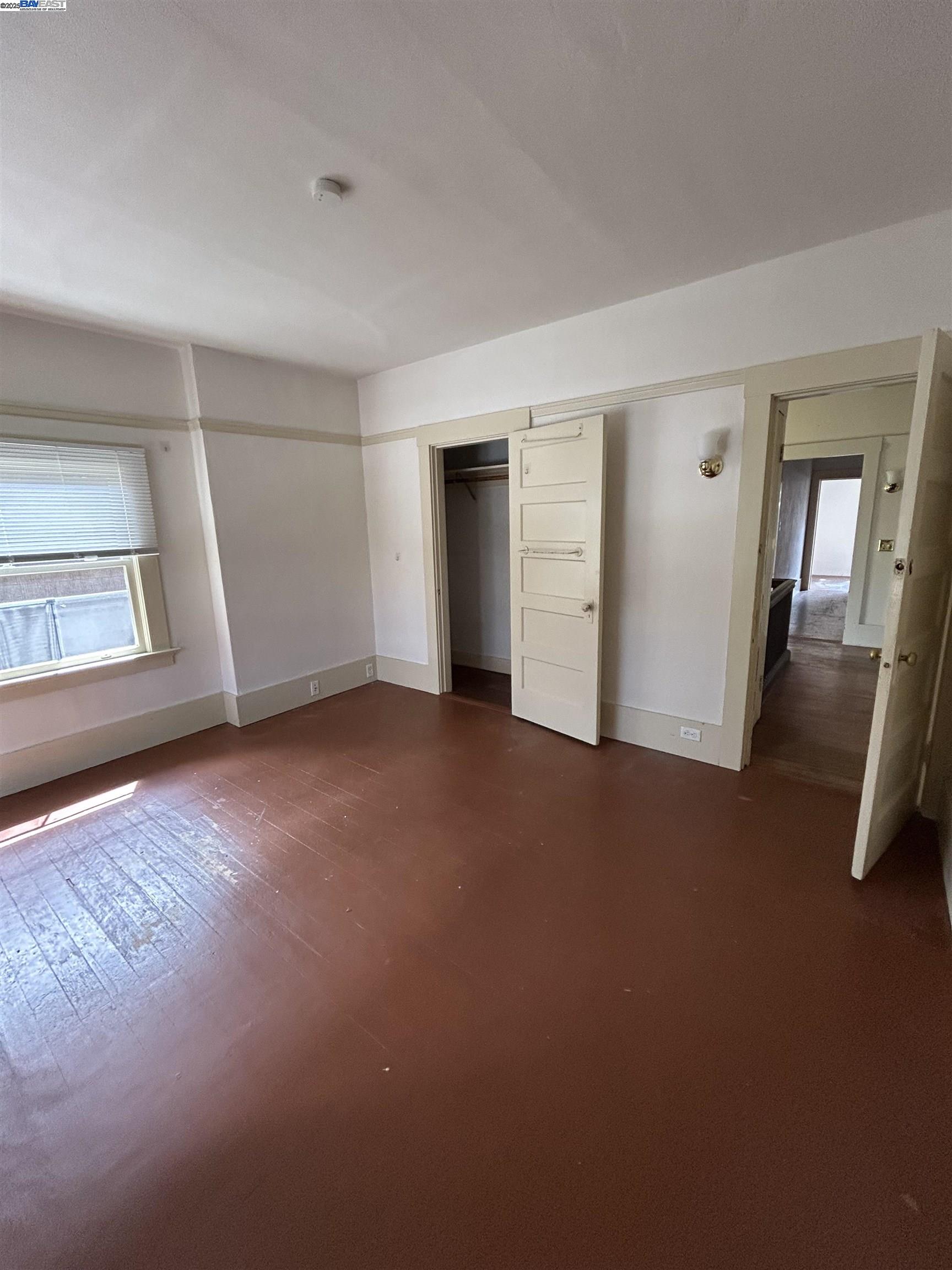 2670 Parker St, Berkeley, California 94704, 6 Bedrooms Bedrooms, 10 Rooms Rooms,3 BathroomsBathrooms,Residential,For Sale,2670 Parker St,41106539
