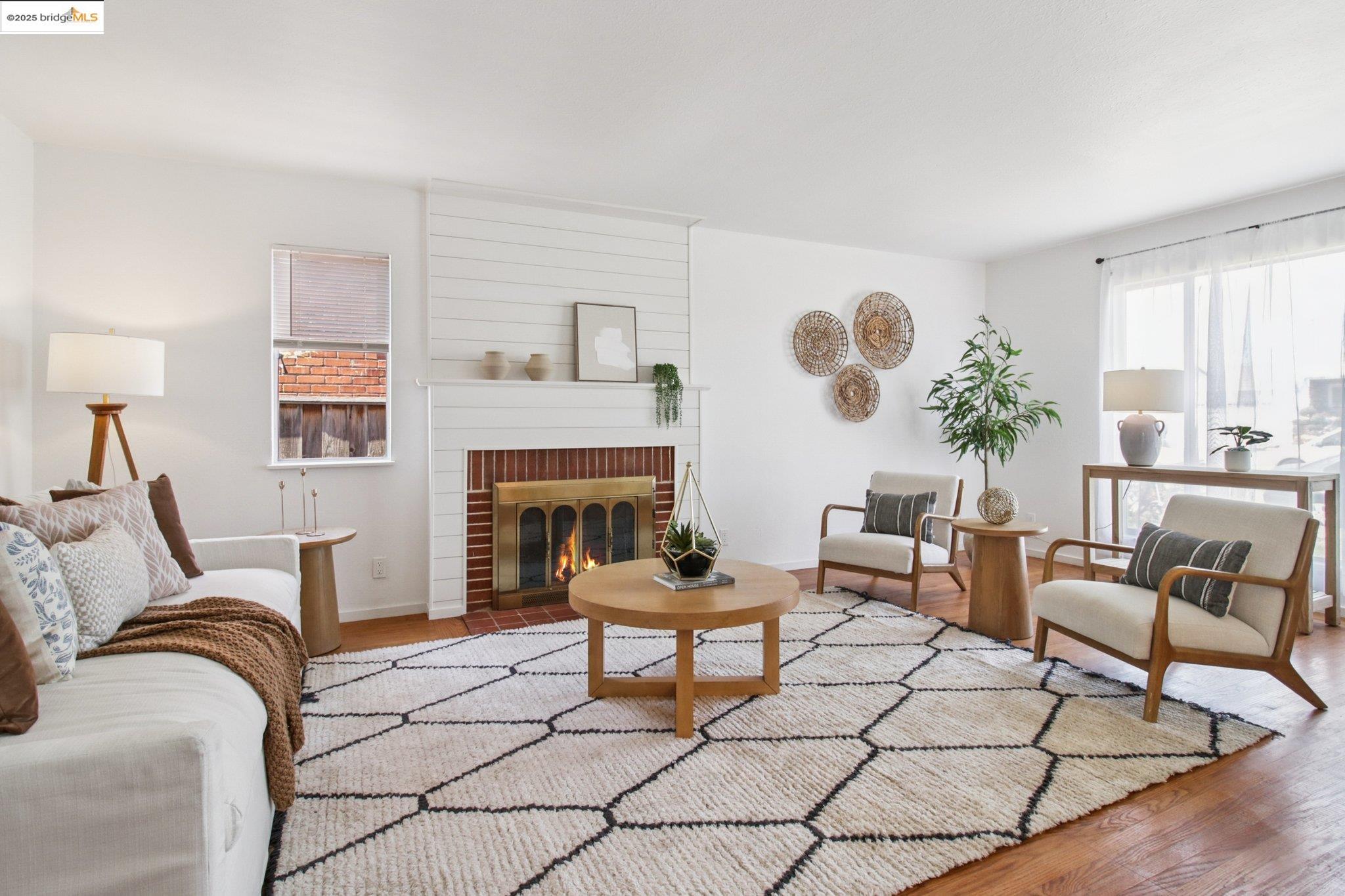 1881 Dolly Ave, San Leandro, California 94577, 3 Bedrooms Bedrooms, 6 Rooms Rooms,1 BathroomBathrooms,Residential,For Sale,1881 Dolly Ave,41106540