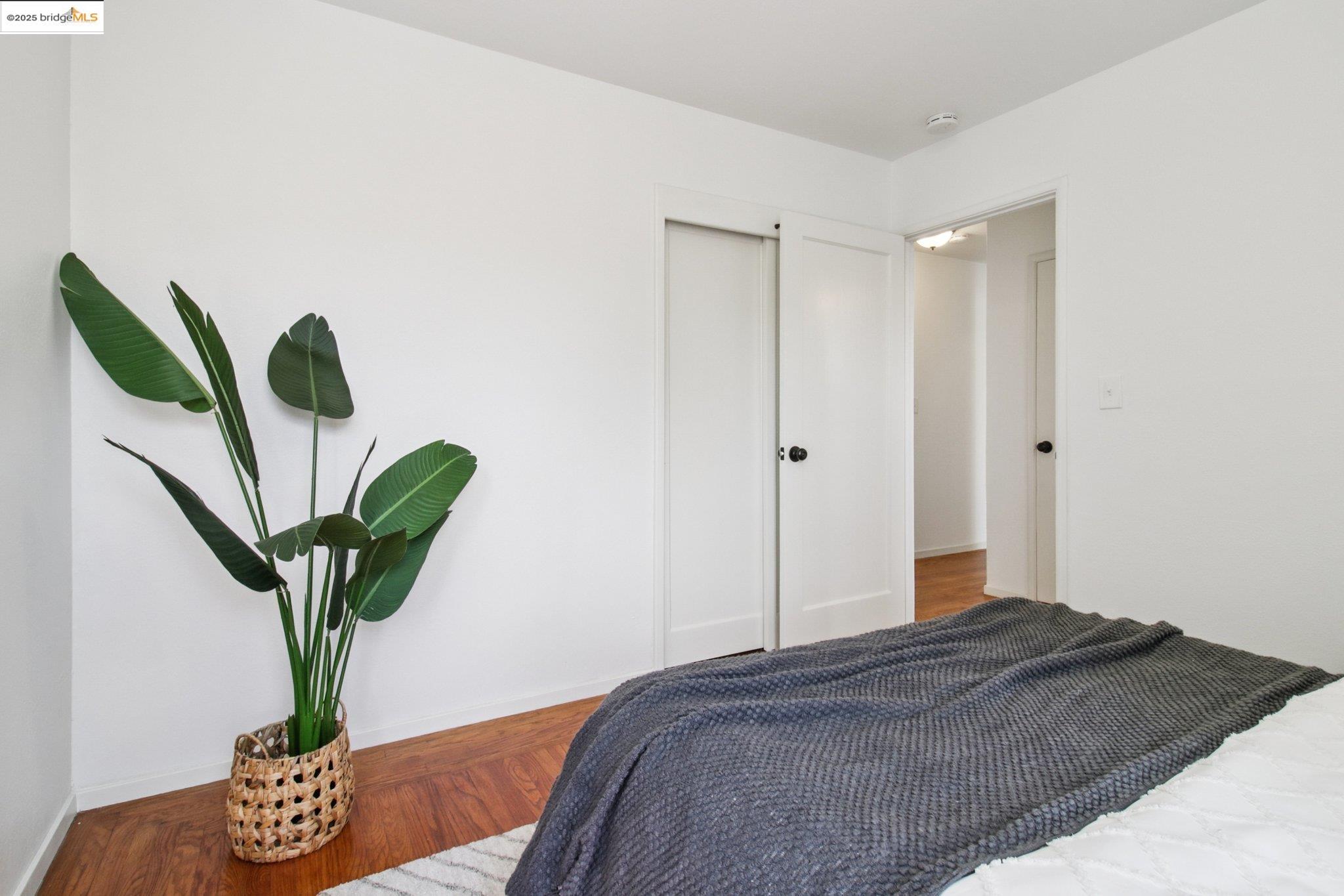1881 Dolly Ave, San Leandro, California 94577, 3 Bedrooms Bedrooms, 6 Rooms Rooms,1 BathroomBathrooms,Residential,For Sale,1881 Dolly Ave,41106540