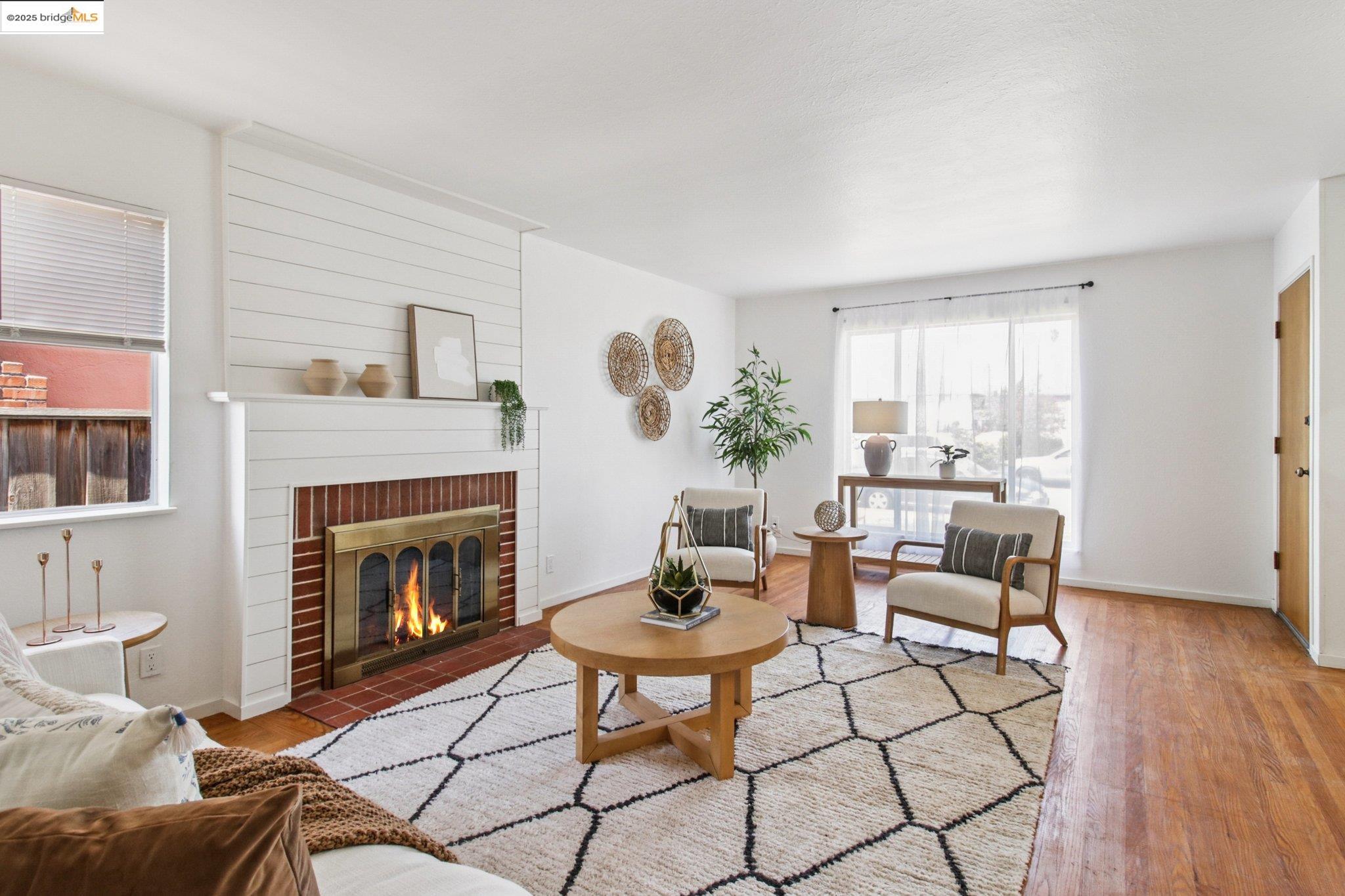 1881 Dolly Ave, San Leandro, California 94577, 3 Bedrooms Bedrooms, 6 Rooms Rooms,1 BathroomBathrooms,Residential,For Sale,1881 Dolly Ave,41106540