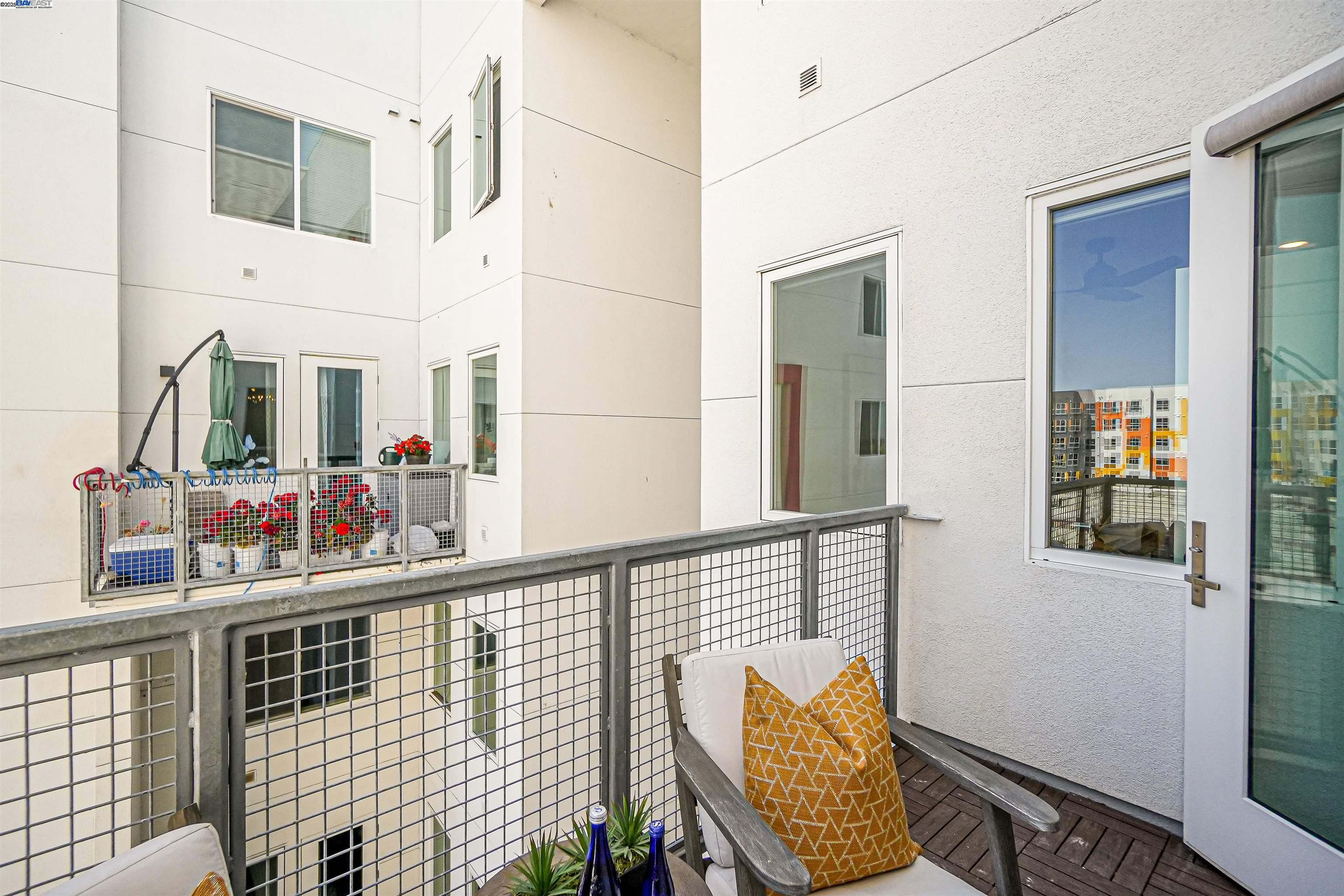 42111 Osgood # 418, Fremont, California 94539, 3 Bedrooms Bedrooms, 12 Rooms Rooms,3 BathroomsBathrooms,Residential,For Sale,42111 Osgood # 418,41106541