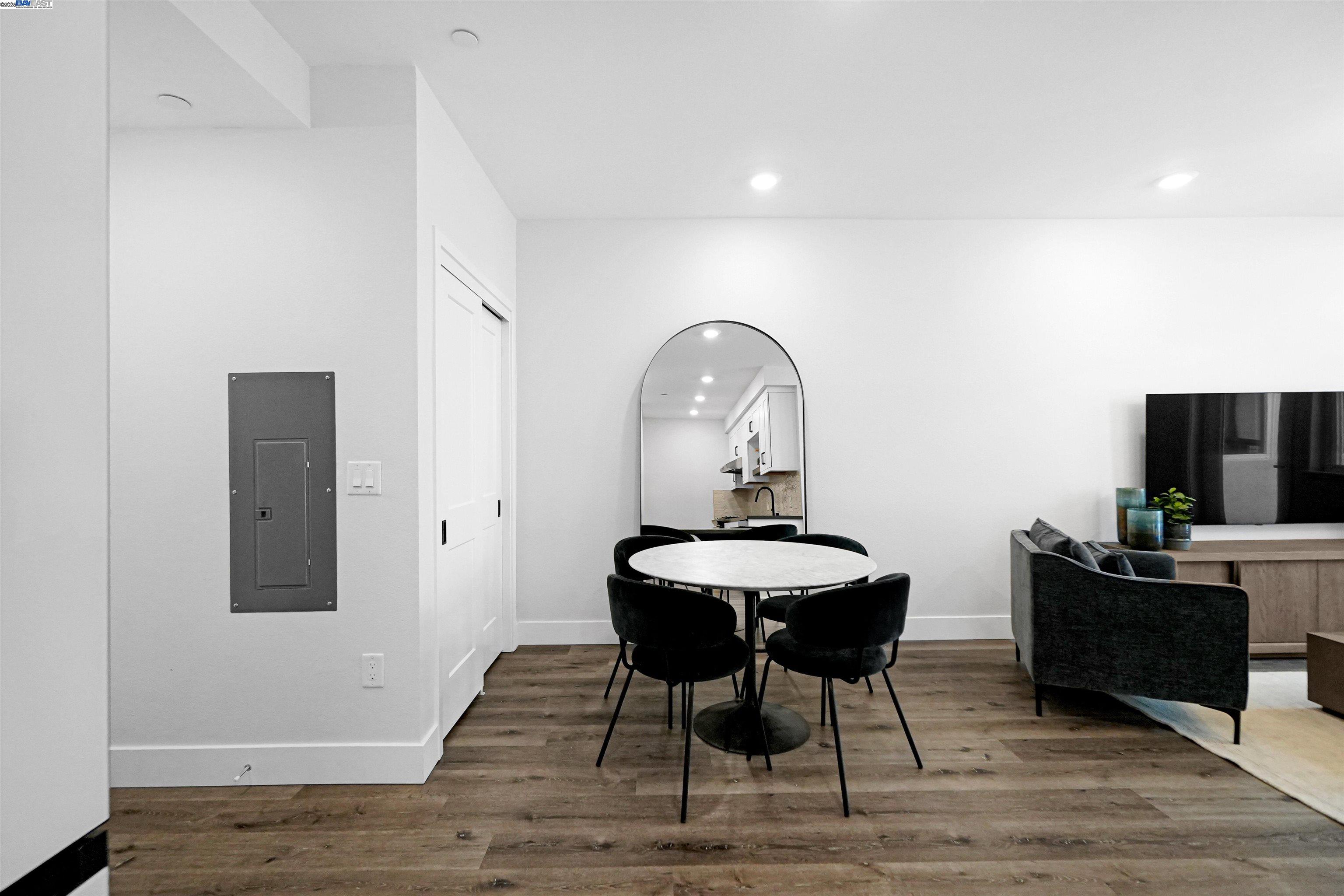 Photo #5: 41106541 Listing 
