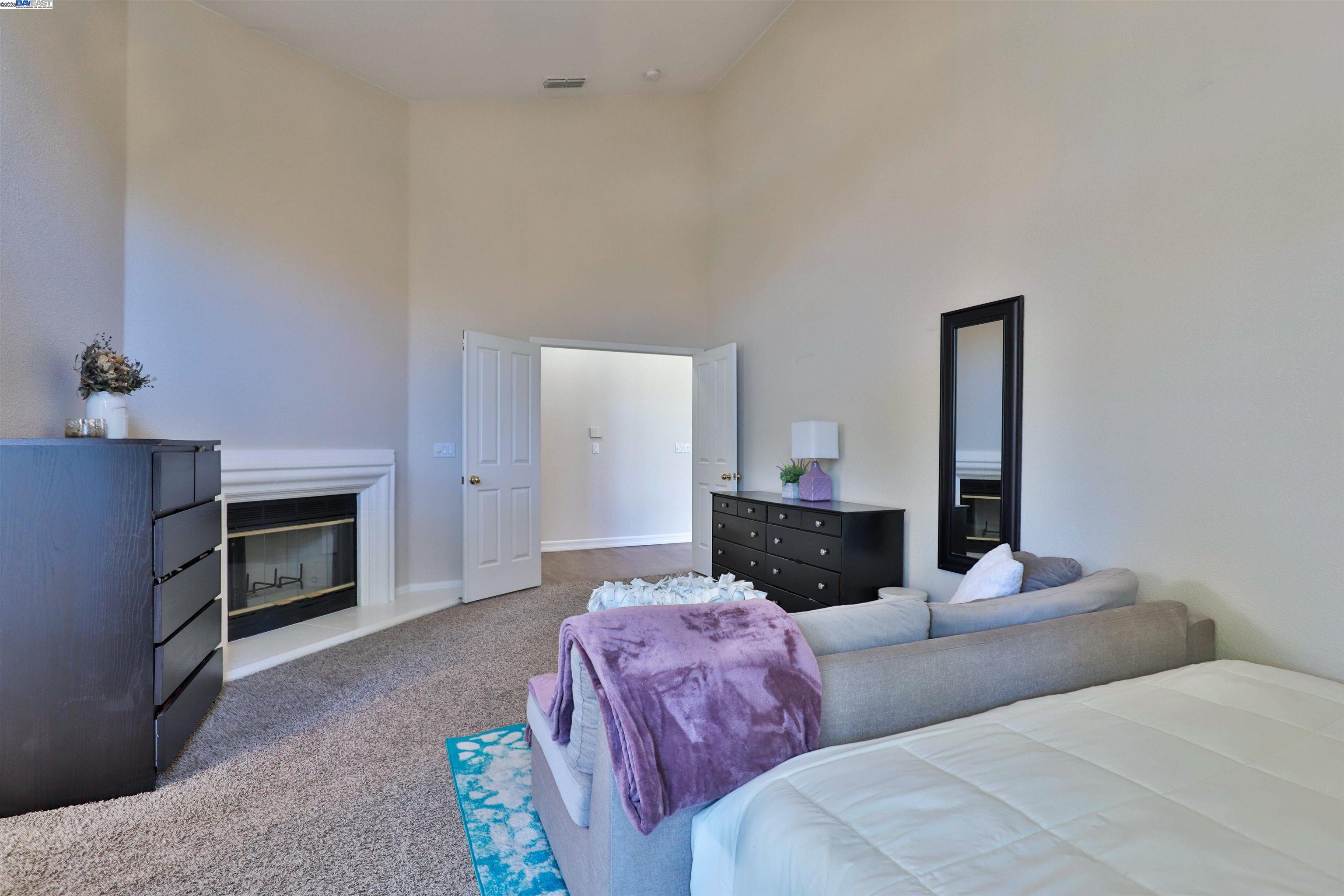 6113 Fountaindale Way, Carmichael, California 95608, 4 Bedrooms Bedrooms, 7 Rooms Rooms,2 BathroomsBathrooms,Residential,For Sale,6113 Fountaindale Way,41106543