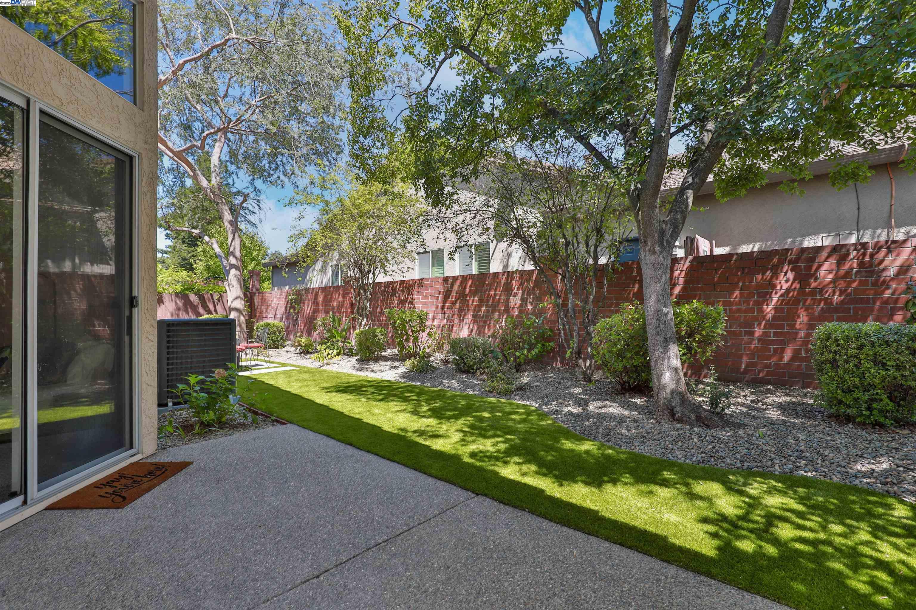 6113 Fountaindale Way, Carmichael, California 95608, 4 Bedrooms Bedrooms, 7 Rooms Rooms,2 BathroomsBathrooms,Residential,For Sale,6113 Fountaindale Way,41106543