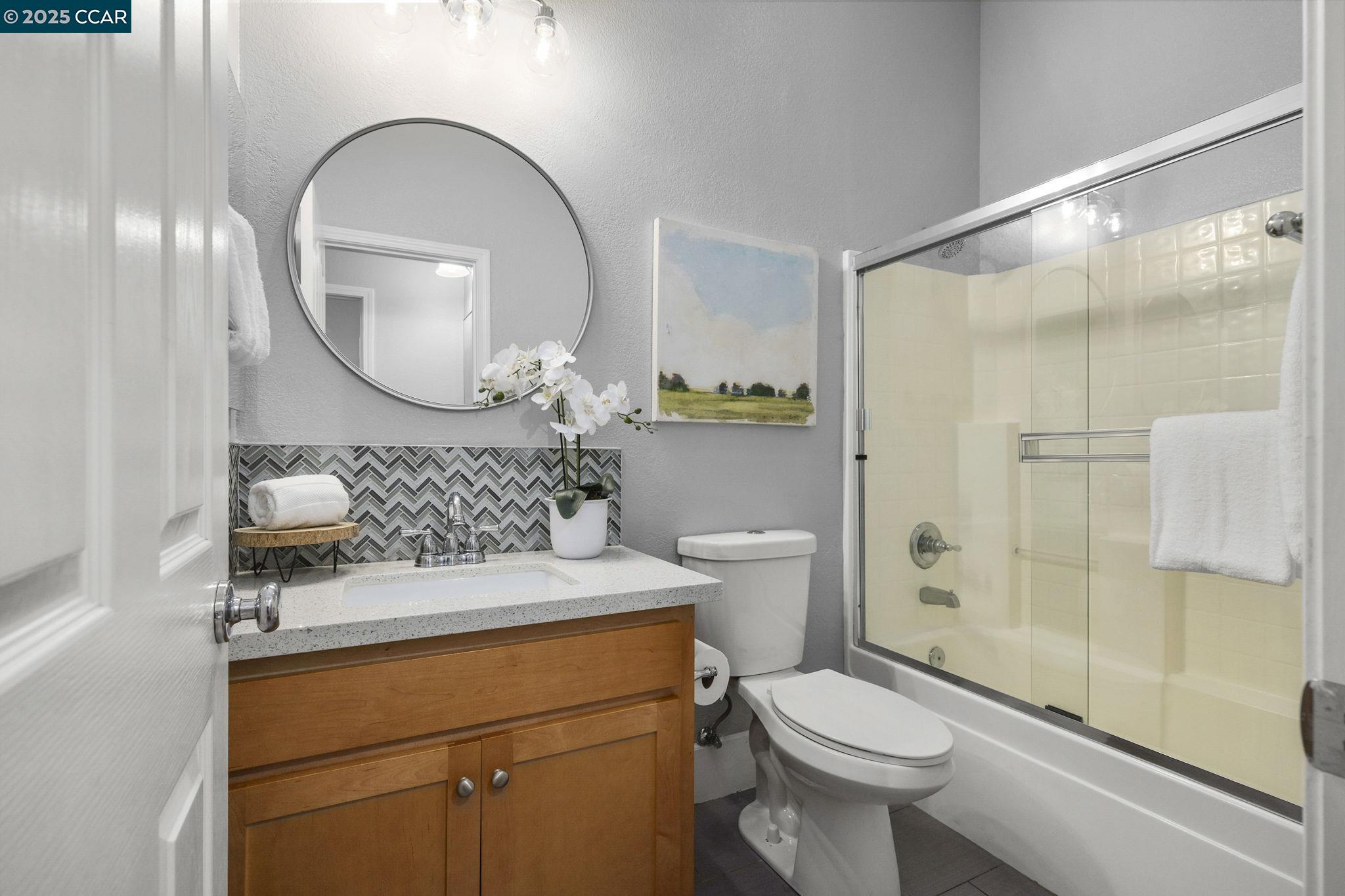 Detail Gallery Image 21 of 35 For 401 Seville Ln, Walnut Creek,  CA 94598 - 3 Beds | 2 Baths